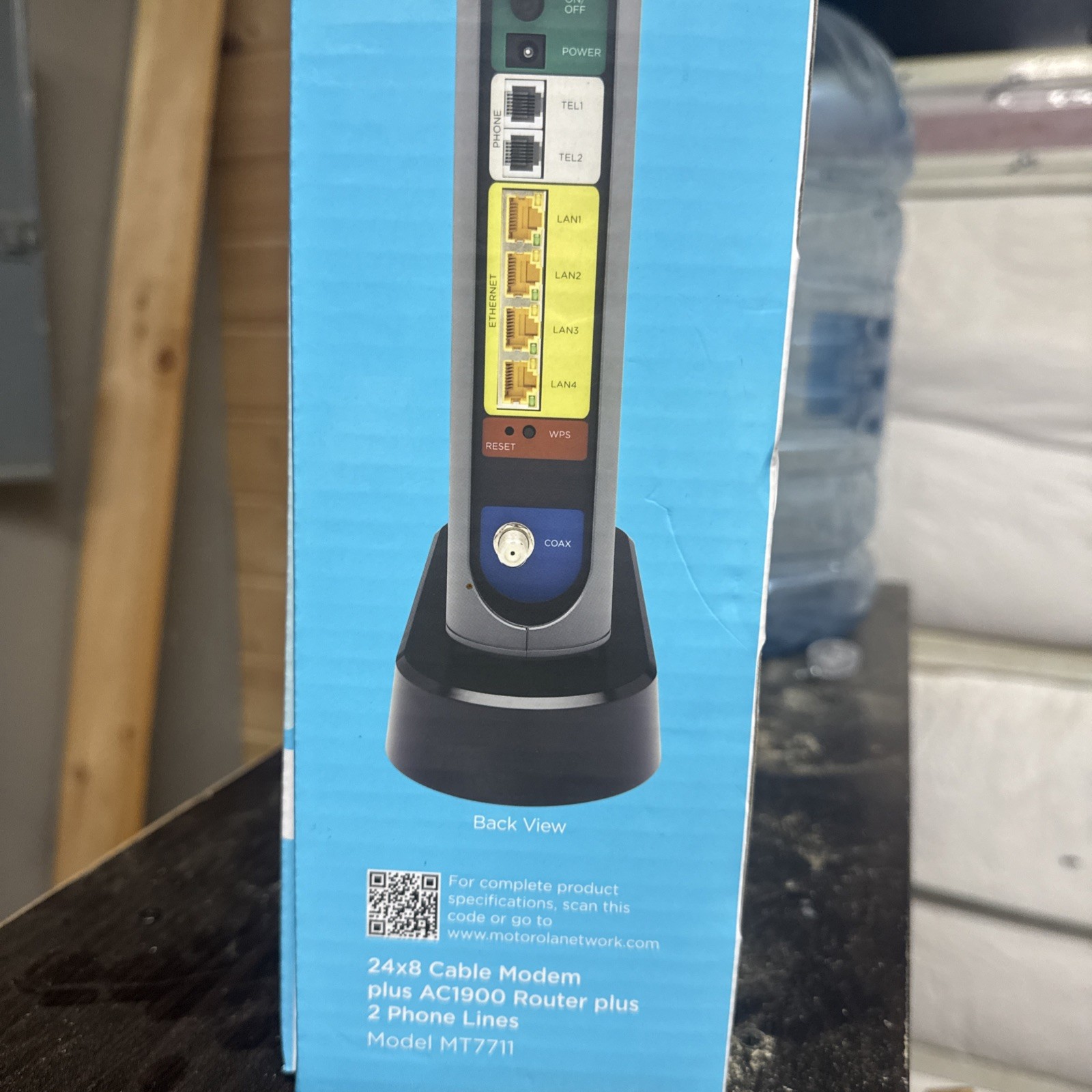 Motorola MT7711 24X8 Cable Modem Dual Wi-Fi Gigabit AC1900 Router Refurbished