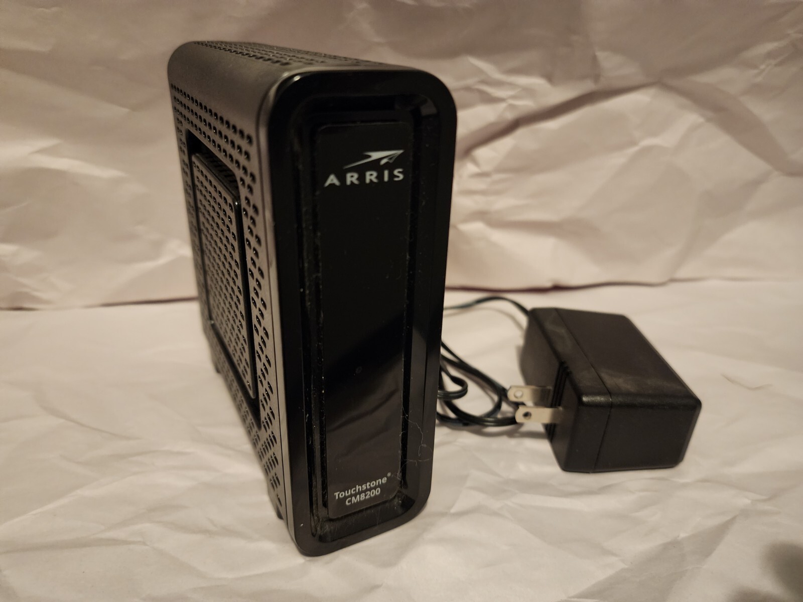 ARRIS Touchstone CM8200A DOCSIS 3.1 Ultra Fast Cable Modem – Black