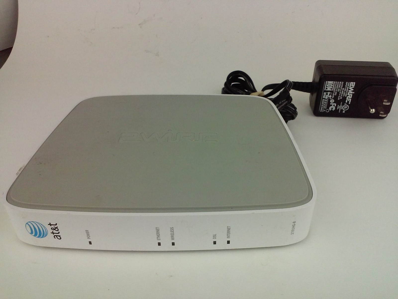 AT&T 2Wire 2701HG-B High Speed Internet DSL Wireless G Gateway Modem Router