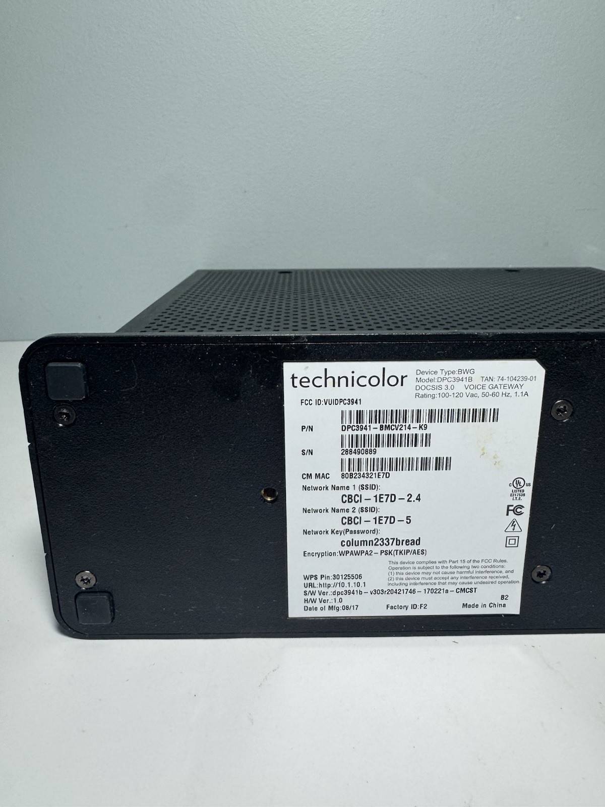 Technicolor DPC3941B Comcast Business Dual Band WiFi Cable Modem Router w/Cord