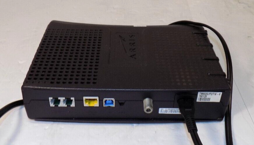 ARRIS Telephony Cable Internet Modem TM602G/115