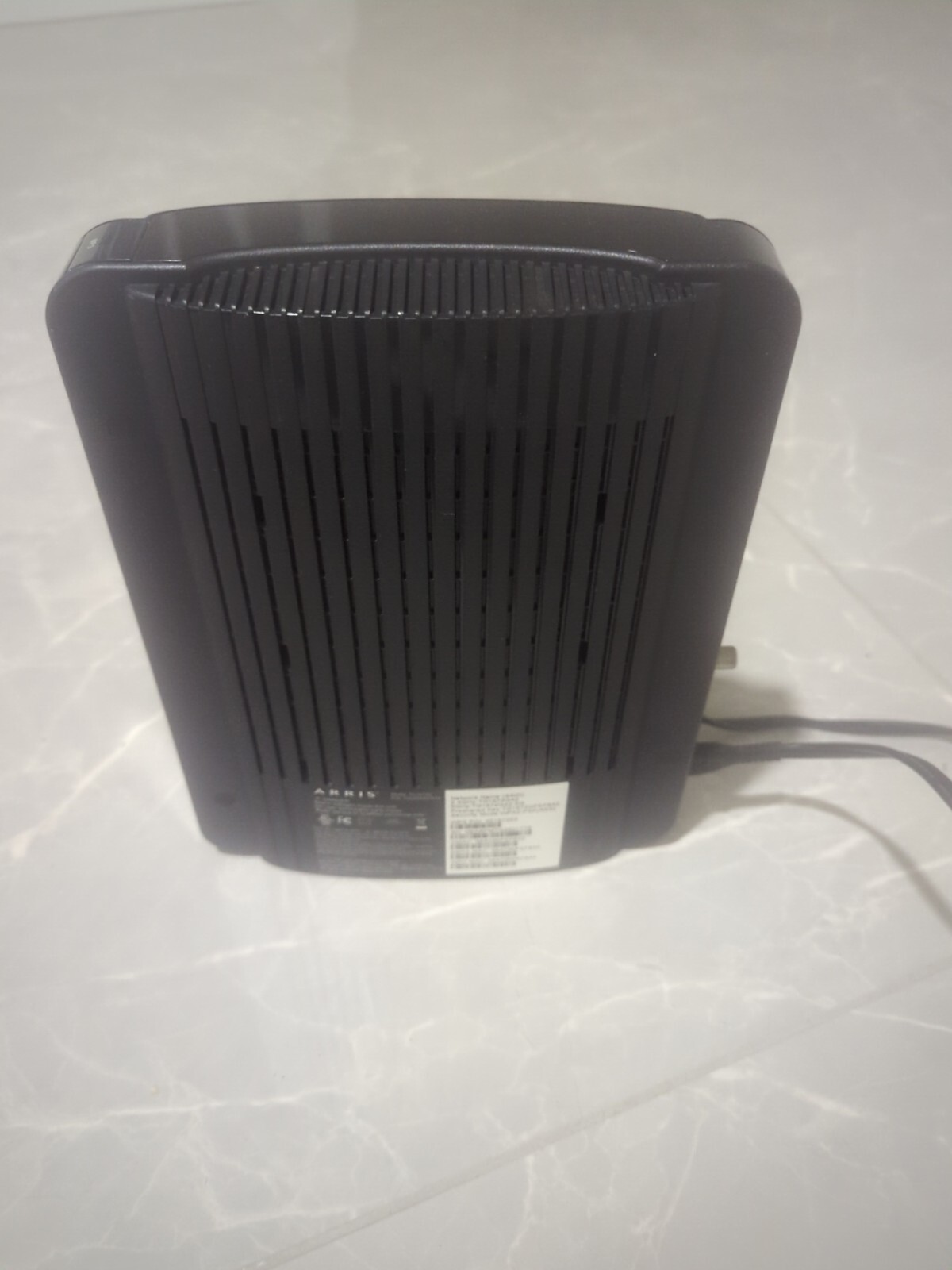 Arris TG1672G Touchstone Telephony Gateway WIFI (2.5GHz – 5.0GHz) 4 Port Modem
