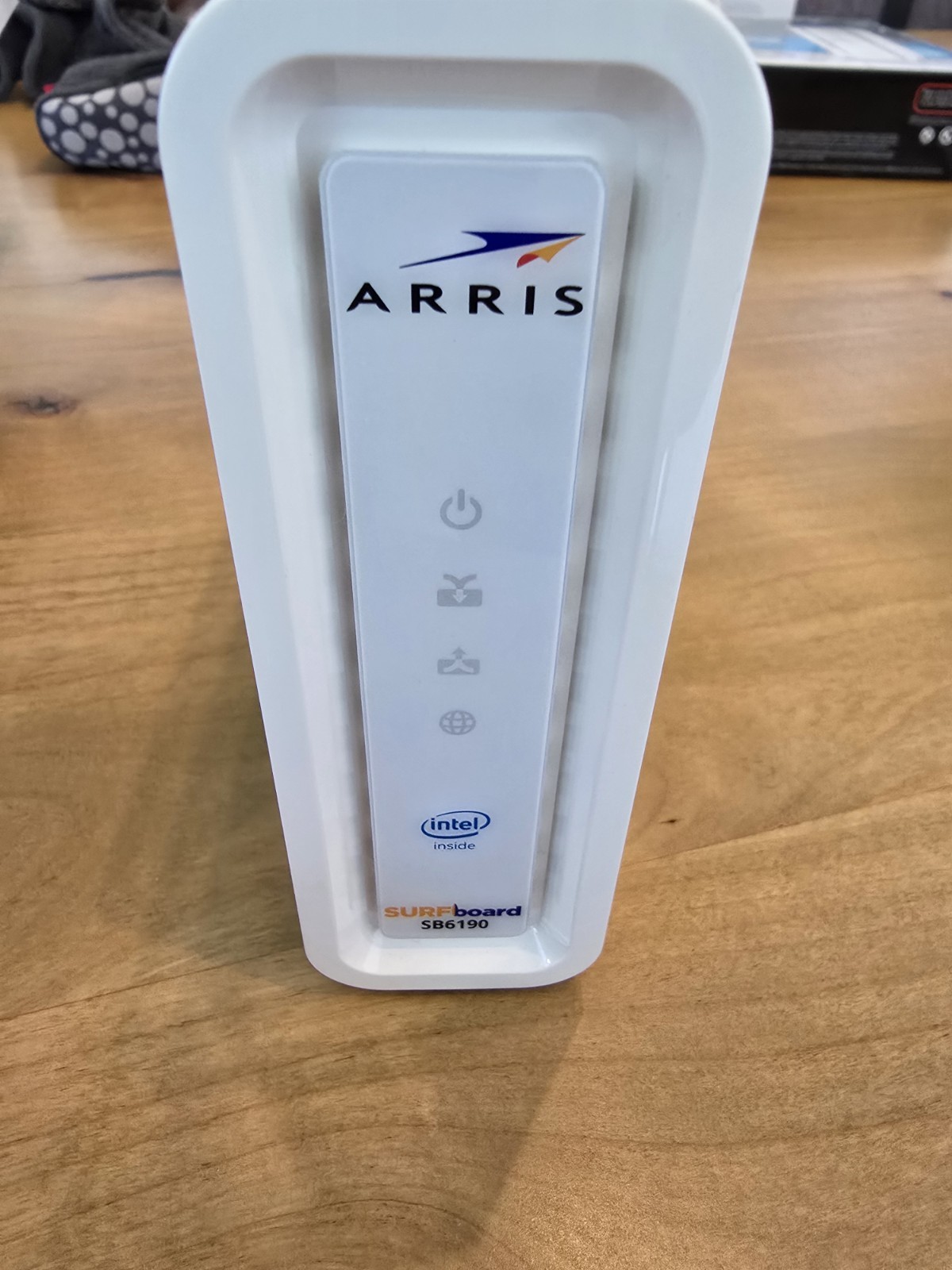 ARRIS Surfboard SB6190-RB DOCSIS 3.0 Cable Modem, White Open Box, Functional