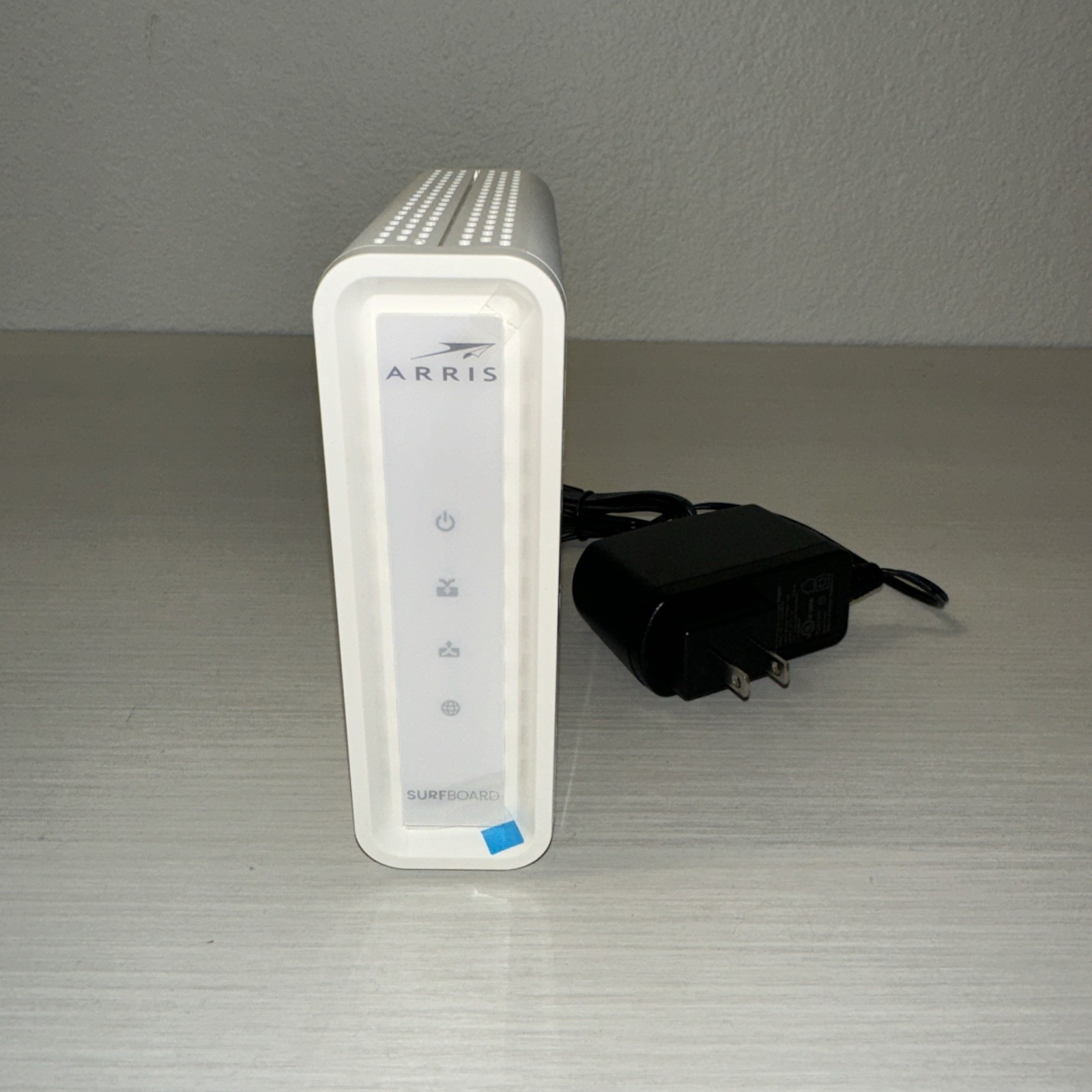 ARRIS SURFboard SB8200 DOCSIS 3.1 Cable Modem – White – Xfinity Spectrum and Mor