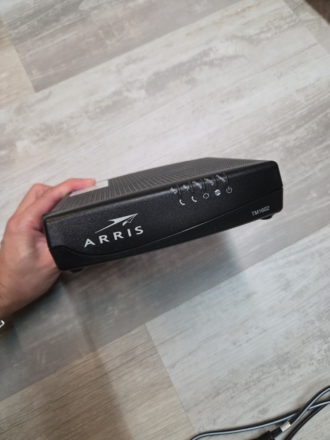 ARRIS TM1602A DOCSIS 3.0 Telephony Cable Modem