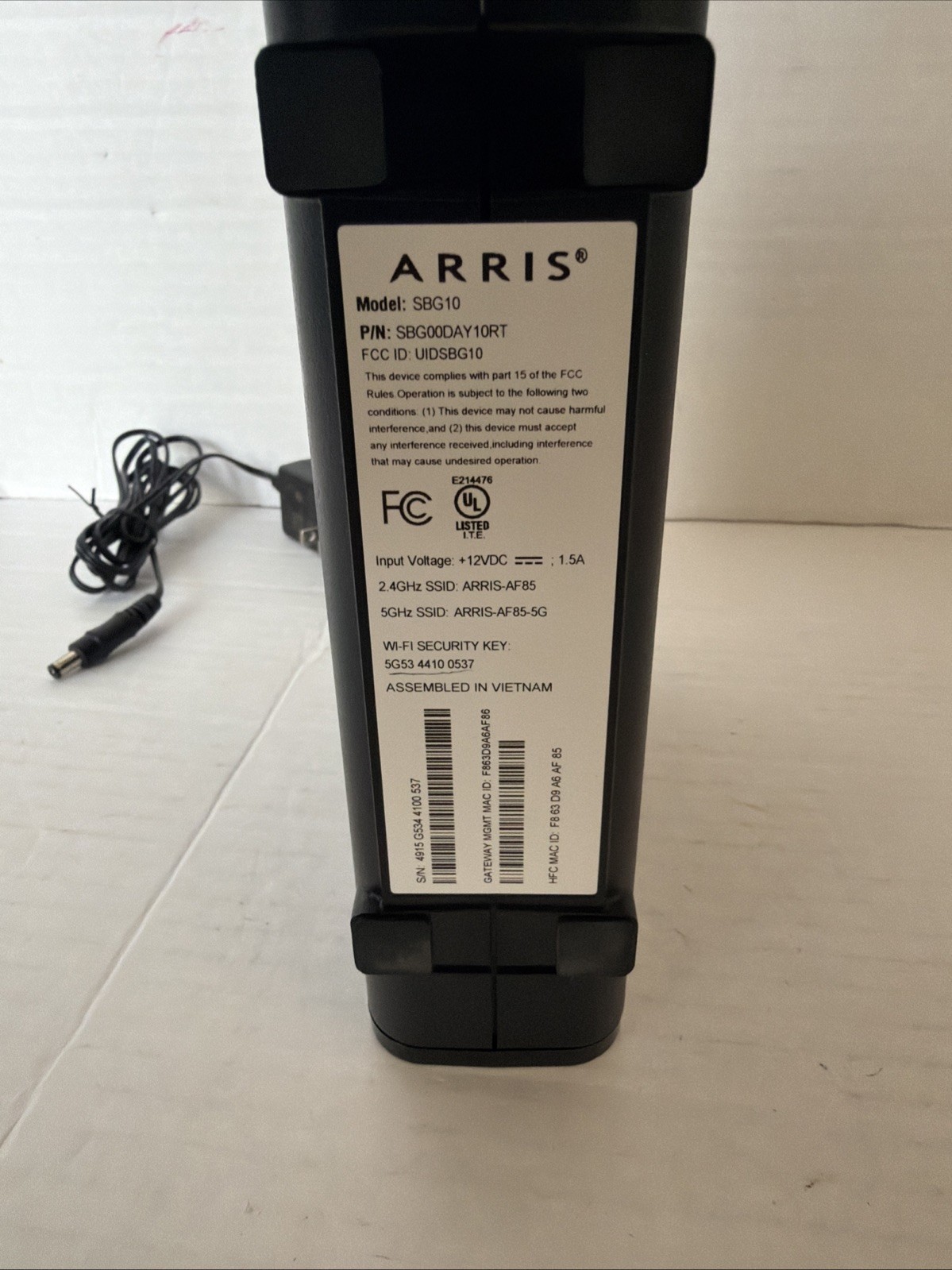 ARRIS SBG10 SURFboard AC1600 Dual-Band Cable Modem Router – Black