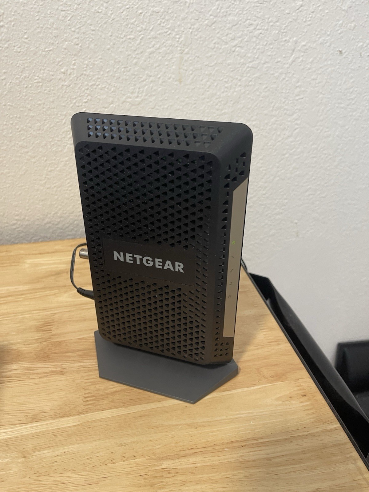 NETGEAR CM1000 V2 Ultra-High Speed Cable Modem DOCSIS 3.1 W/ Power Cord