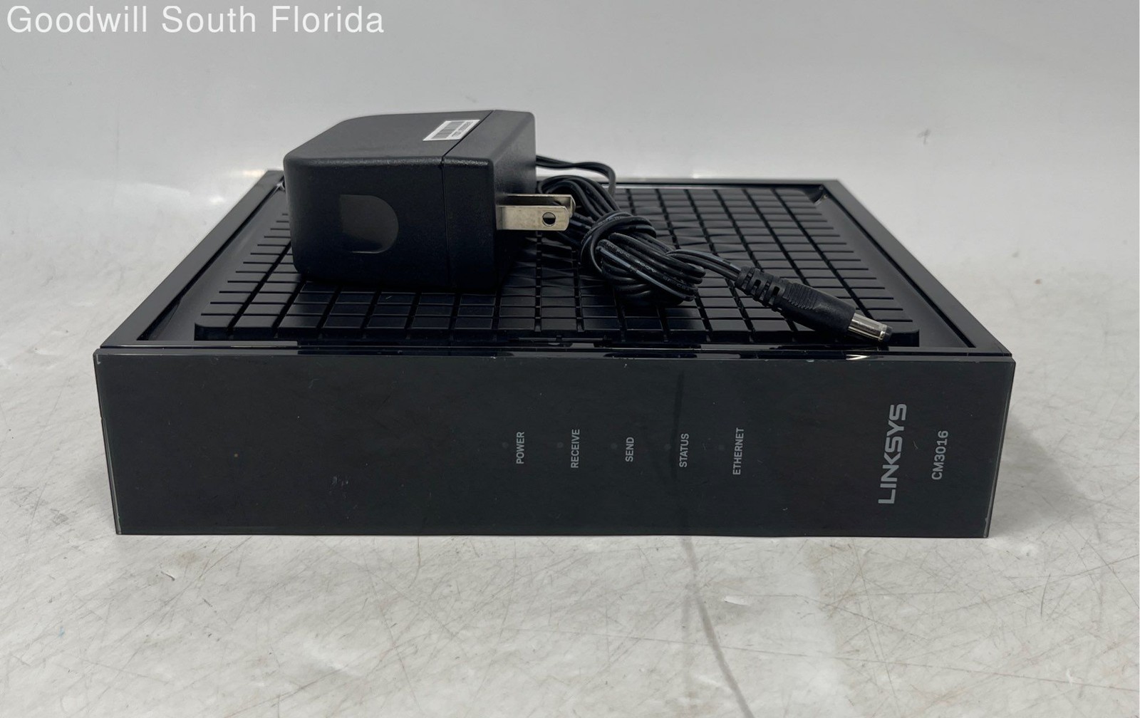 Linksys Model CM3016 Black Coax Ethernet Cable Modem With Adapter Not Tested