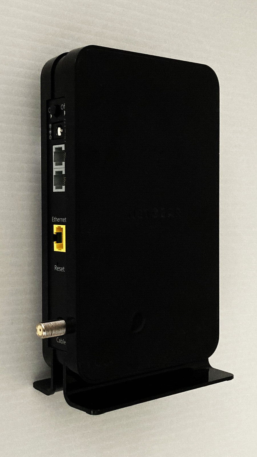 NETGEAR CM500V Cable Modem for XFINITY Internet & Voice – DOCSIS 3.0