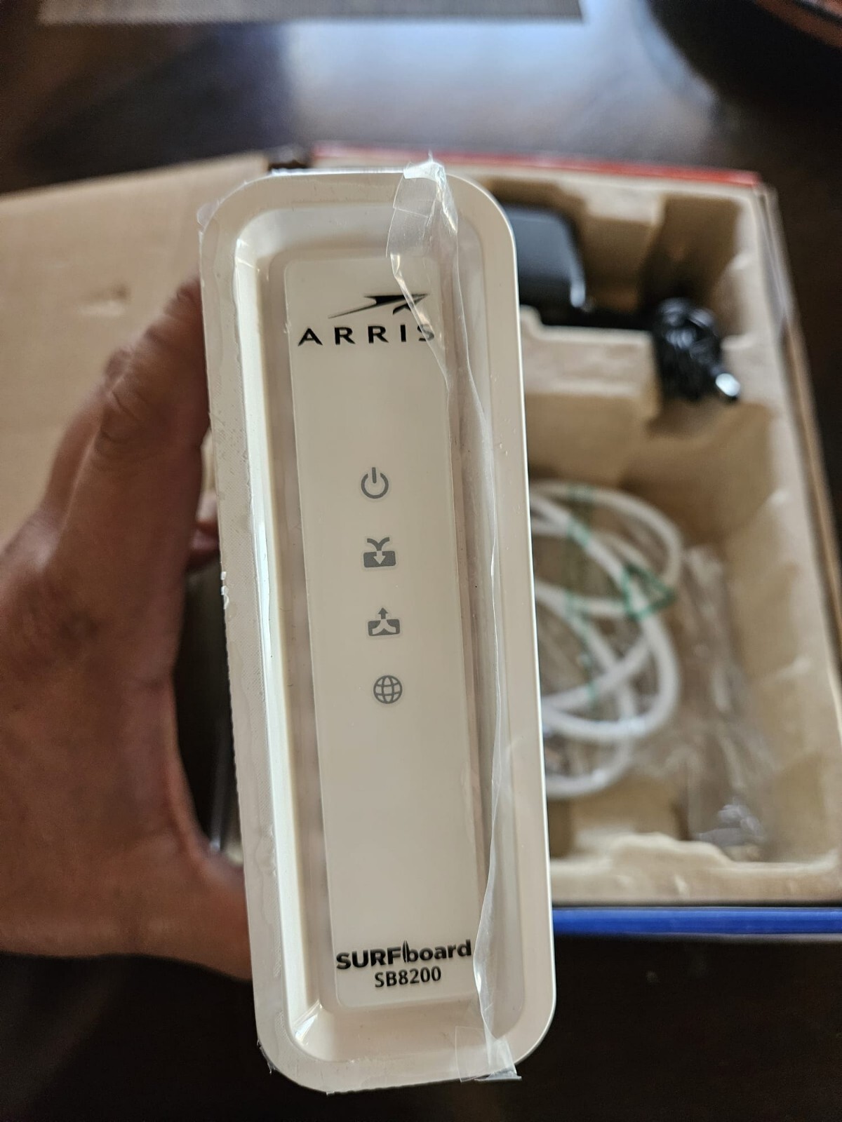 Arris SB8200 cable Modem Fast DOCSIS 3.1 1Gbs Comcast Xfinity Spectrum Cox