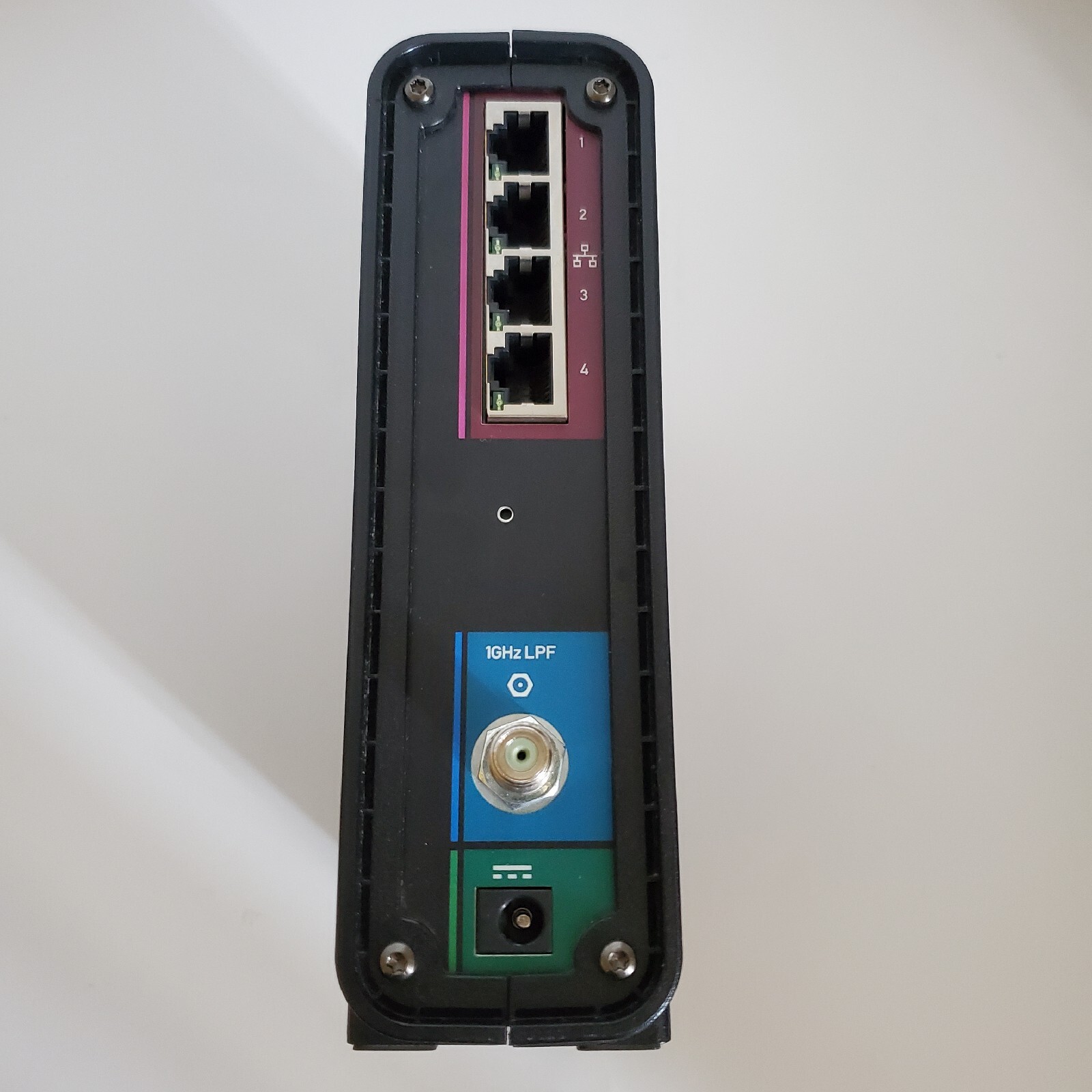 Motorola Arris Surfboard SBG6580 G228 Cable Modem Router Black No Cords