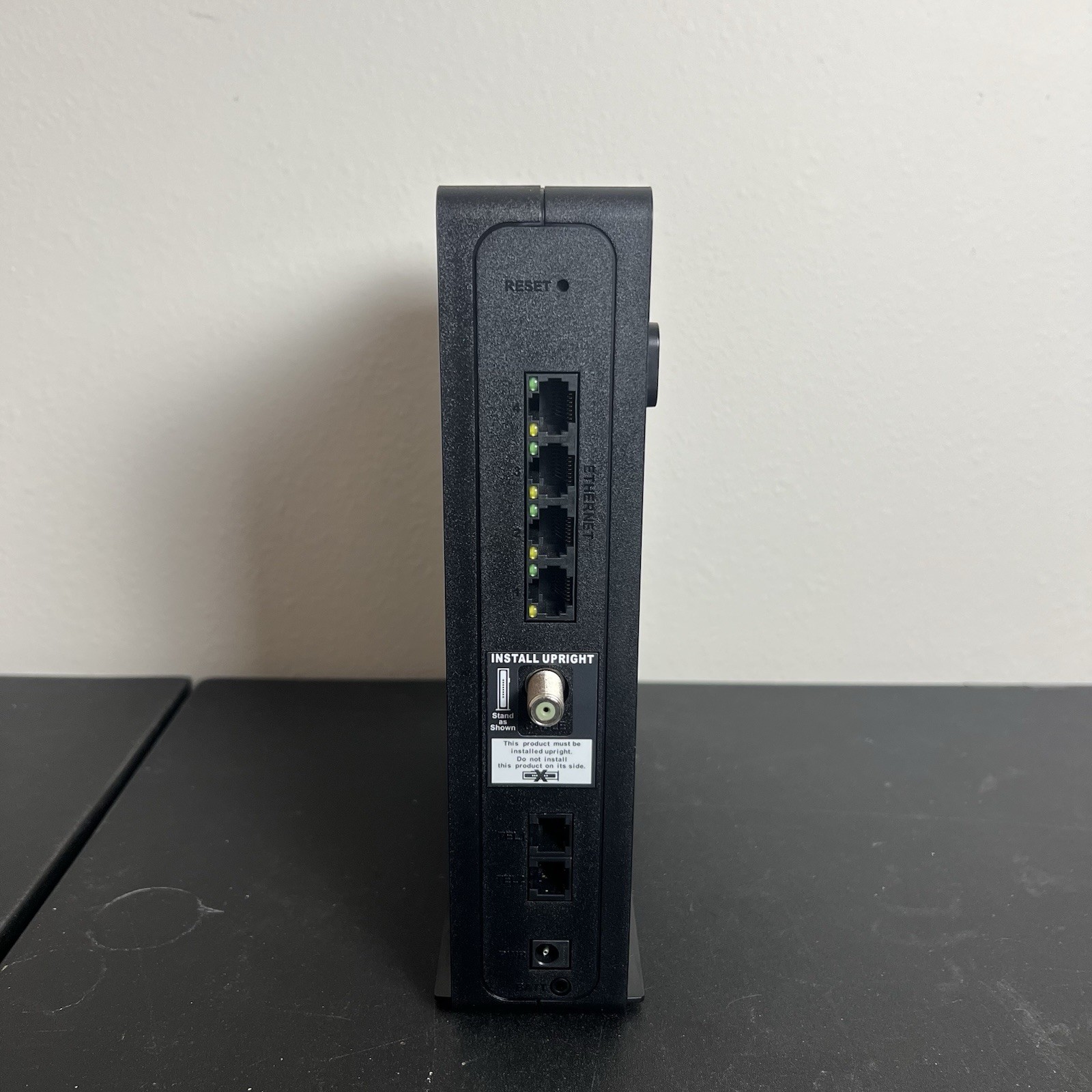 Ubee UBC1329 DOCSIS 3.1 Wireless Voice Gateway Modem Router