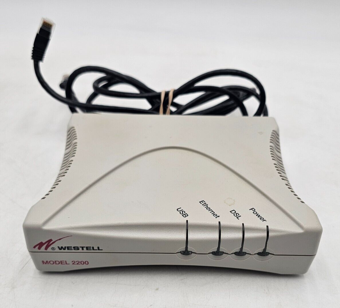 Westell Model 2200 A90-220015-04 DSL Wired Modem Router