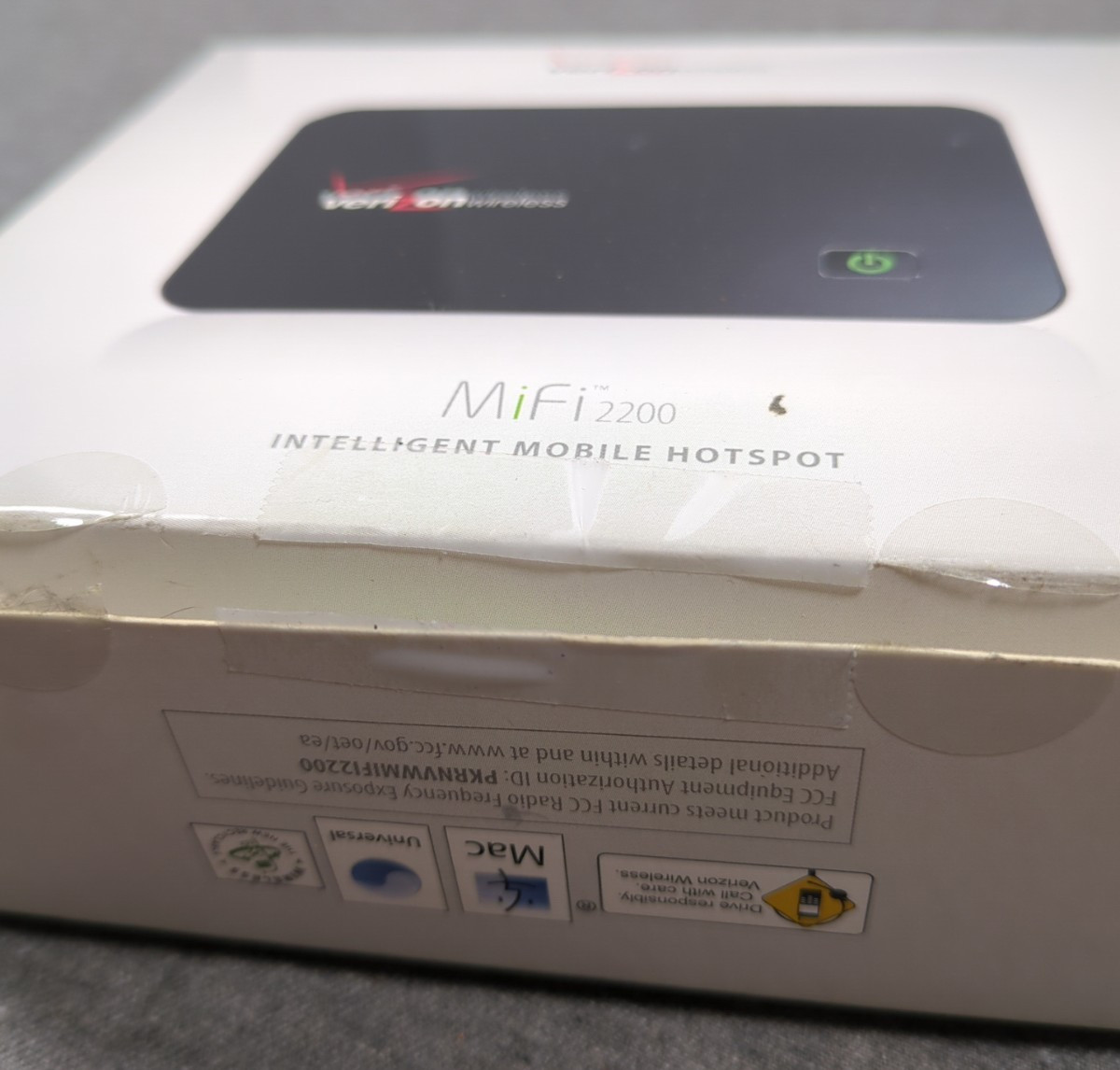 Verizon Wireless MiFi 2200 3G WiFi Hotspot Charger & Case Included Needs battery