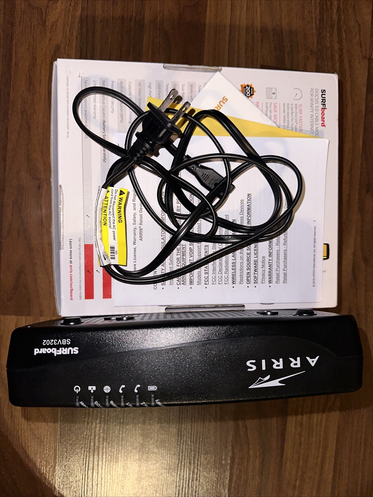 ARRIS Surfboard SBV3202 Docsis 3.0 Voice Cable Modem – Black