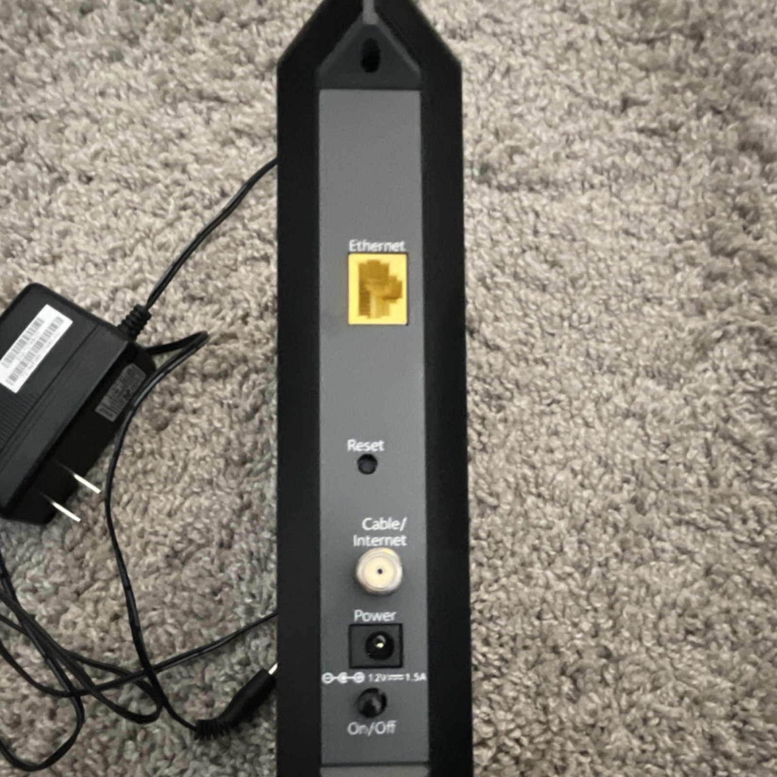 NETGEAR CM600 Cable Modem Black Wired Ethernet RJ-45 with Power Adapter