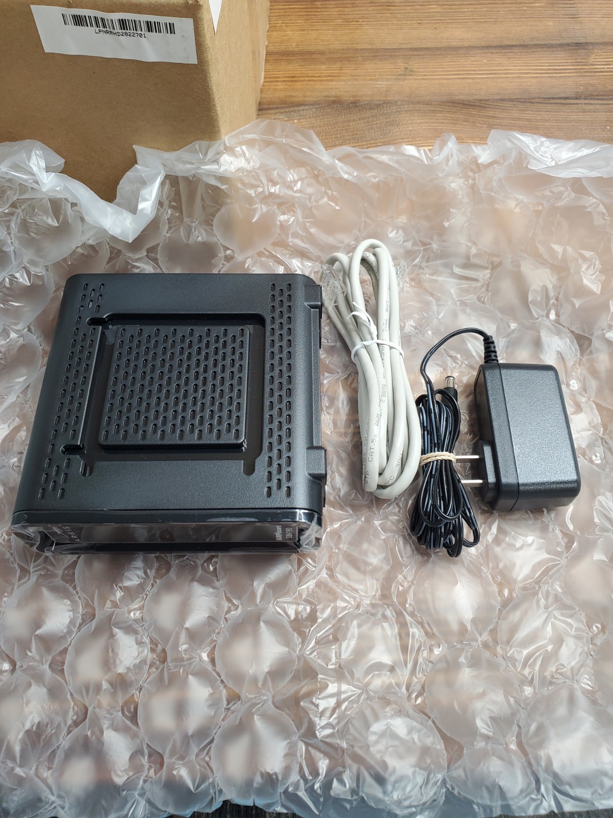 ARRIS SURFboard SB6190 32×8 DOCSIS 3.0 Gigabit Cable Modem