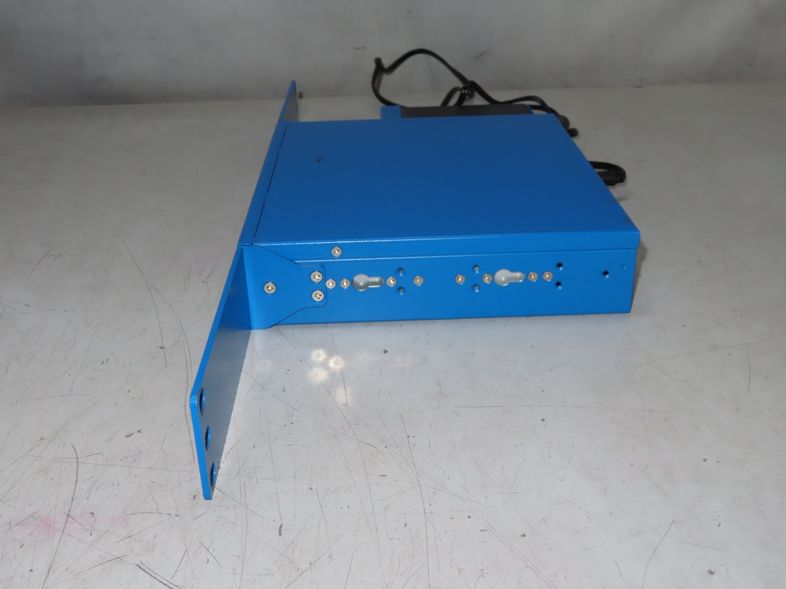 XipLink XA-500C TCP accelerator appliance designed