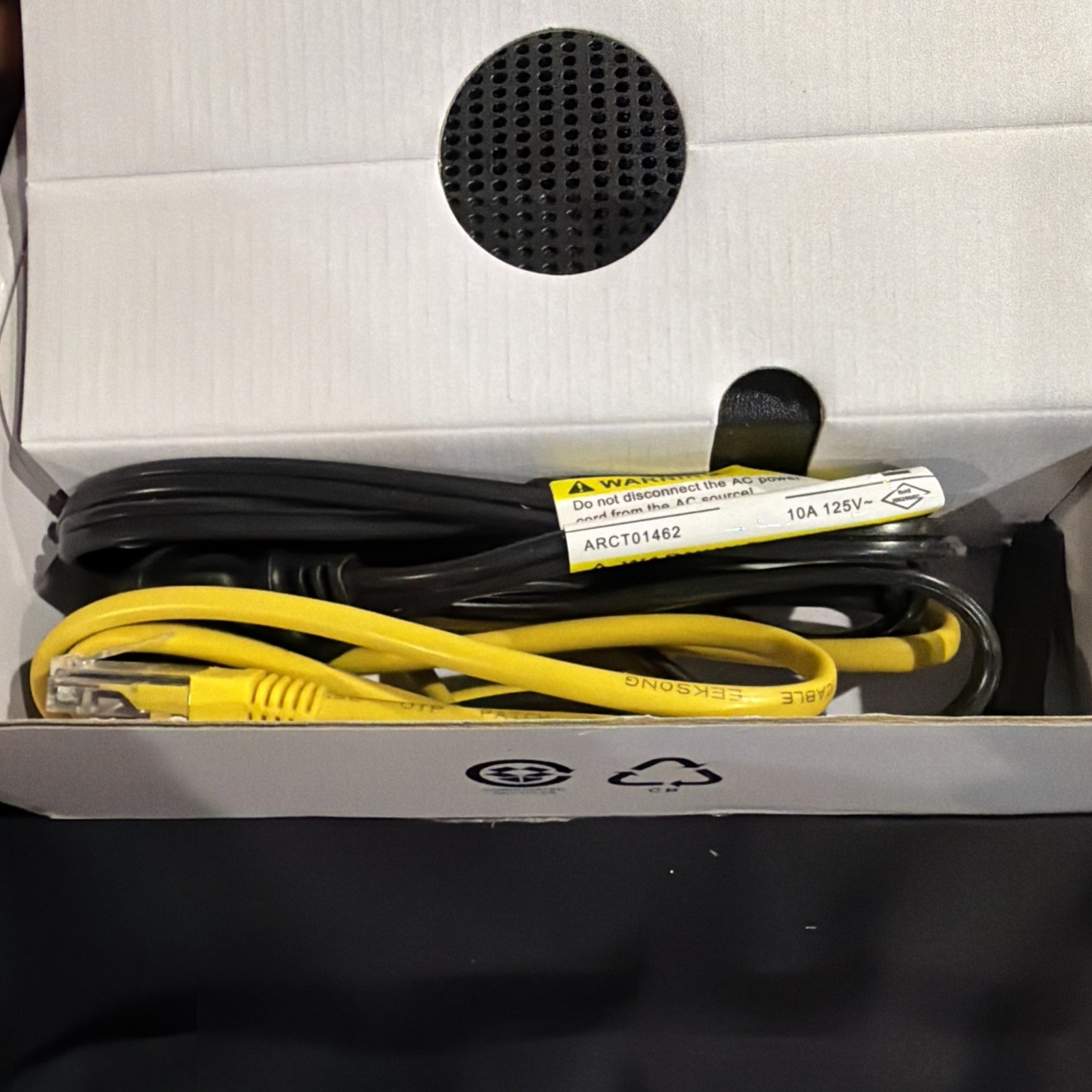 ARRIS SURFboard SBV2402 DOCSIS 3.0 Cable Modem