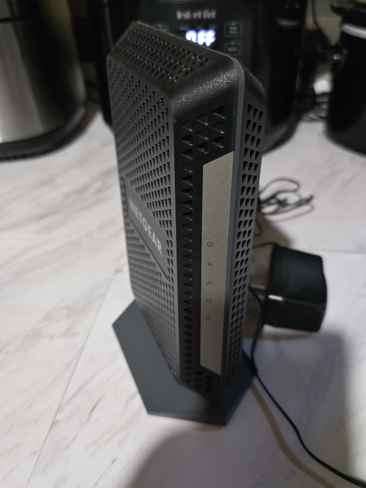 Netgear Gigabit Cable Modem (32×8) DOCSIS 3.1 | for XFINITY by Comcast, Cox.