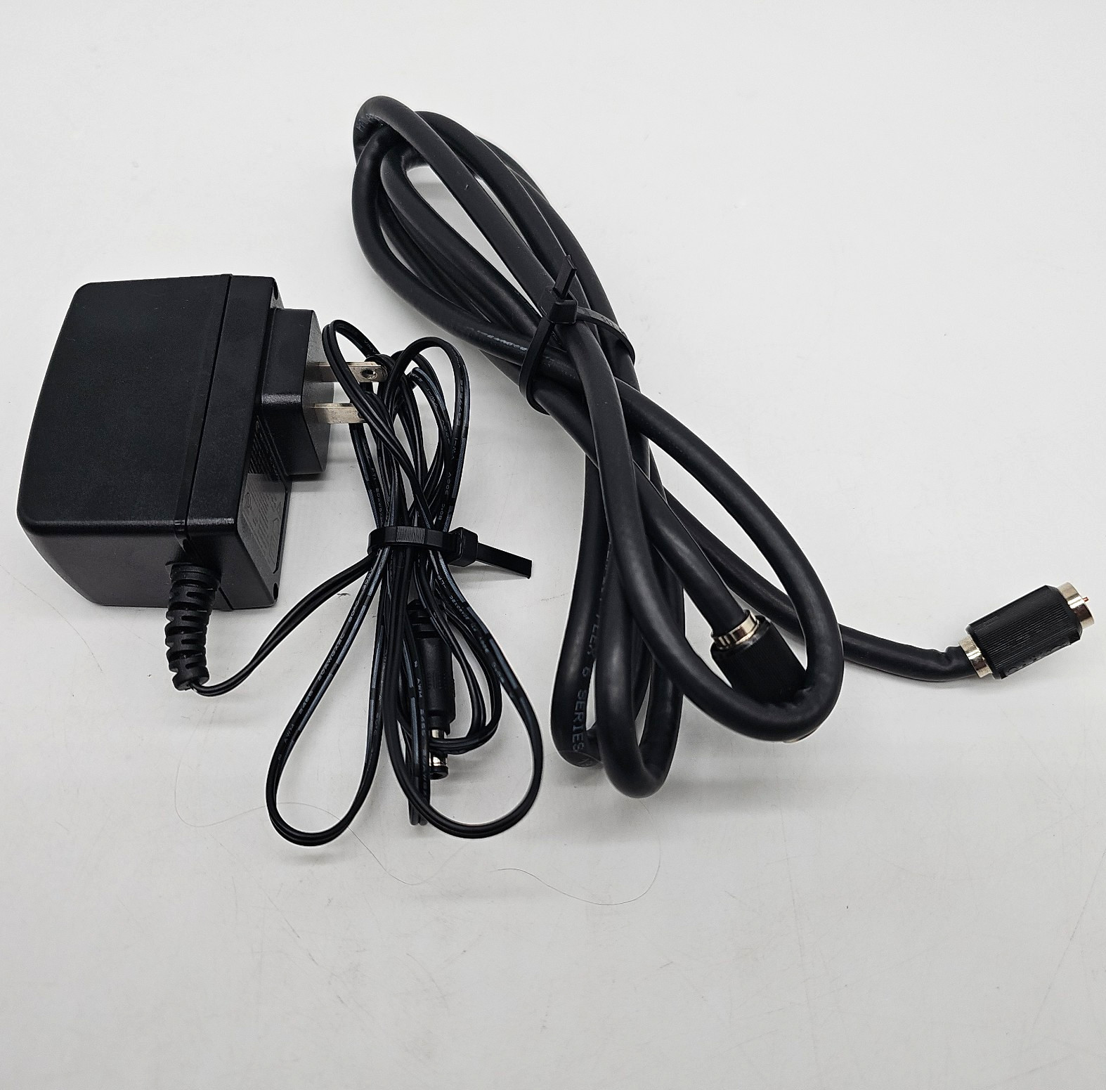 Spectrum Internet Cable Modem E31T2V1 DOCSIS 3.1 eMTA with Power Cord and Cable
