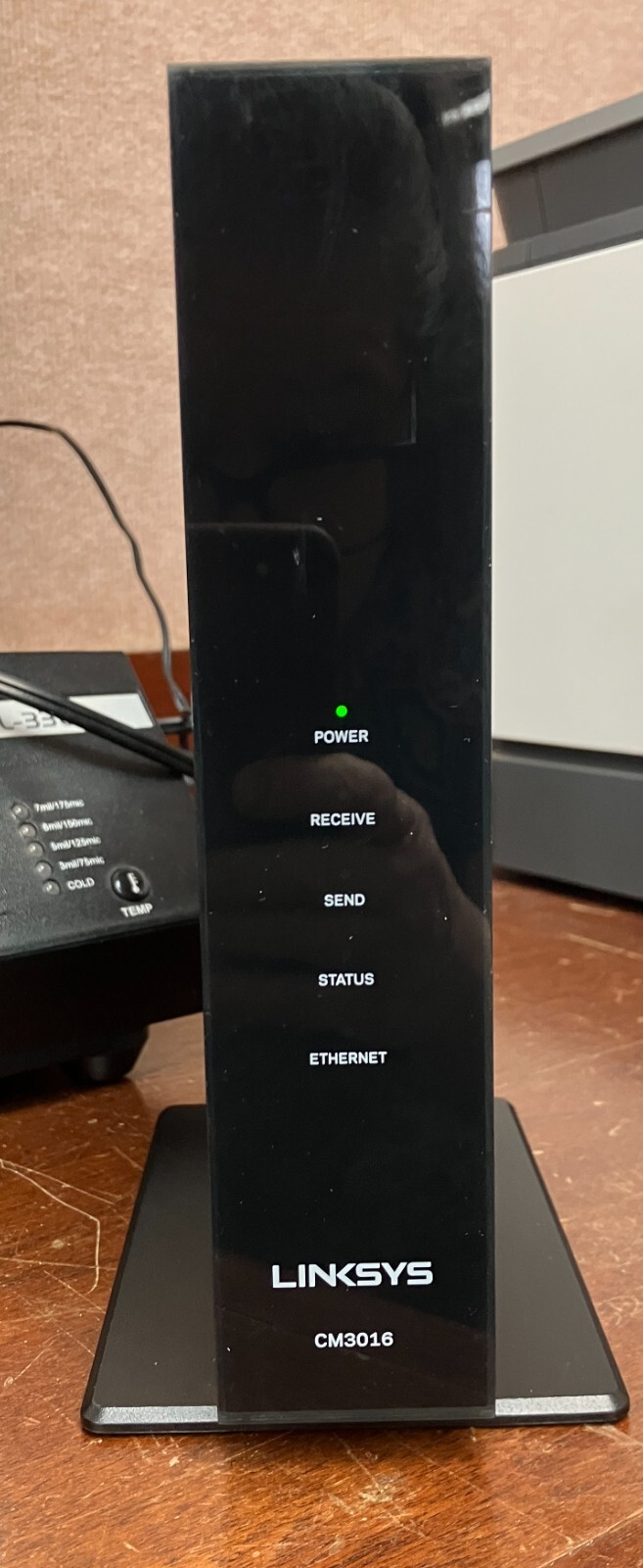 Linksys Model CM3016 16×4 cable modem – used, no box