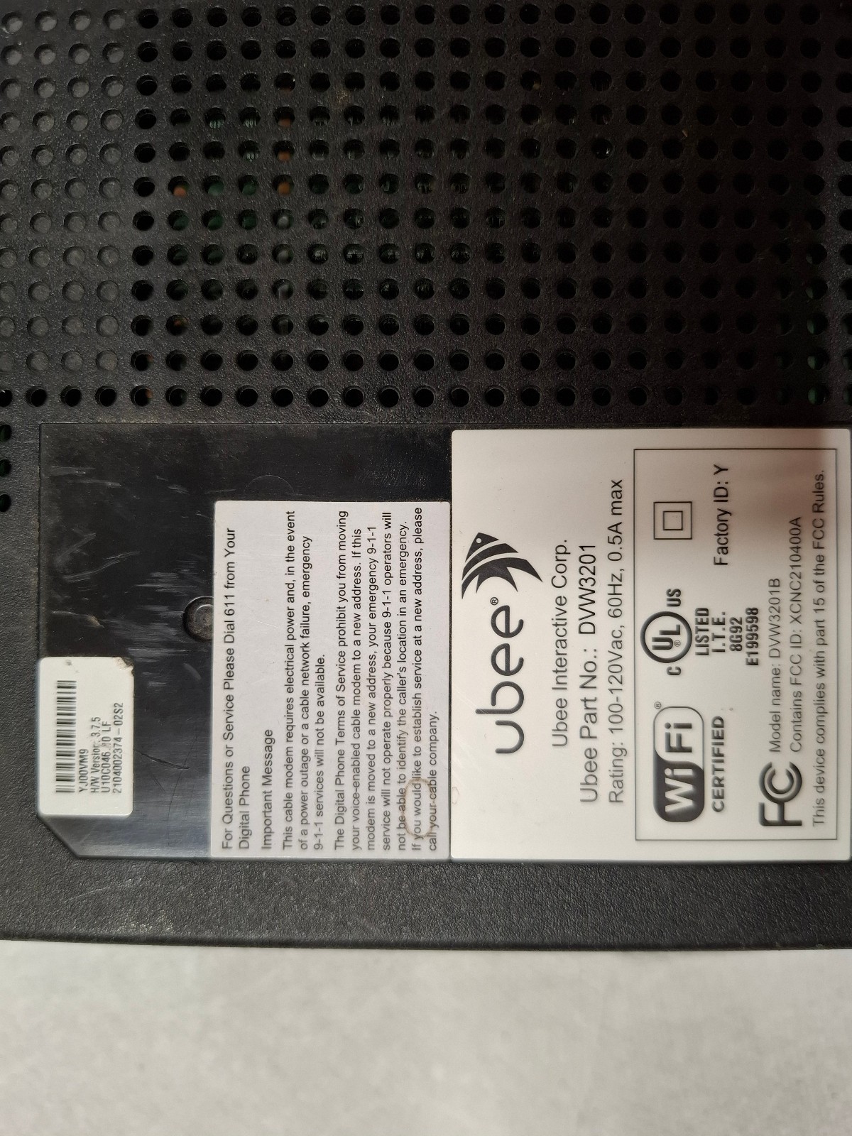 Ubee DVW3201 WiFi Telephony DOCSIS 3.0 Modem Router Internet