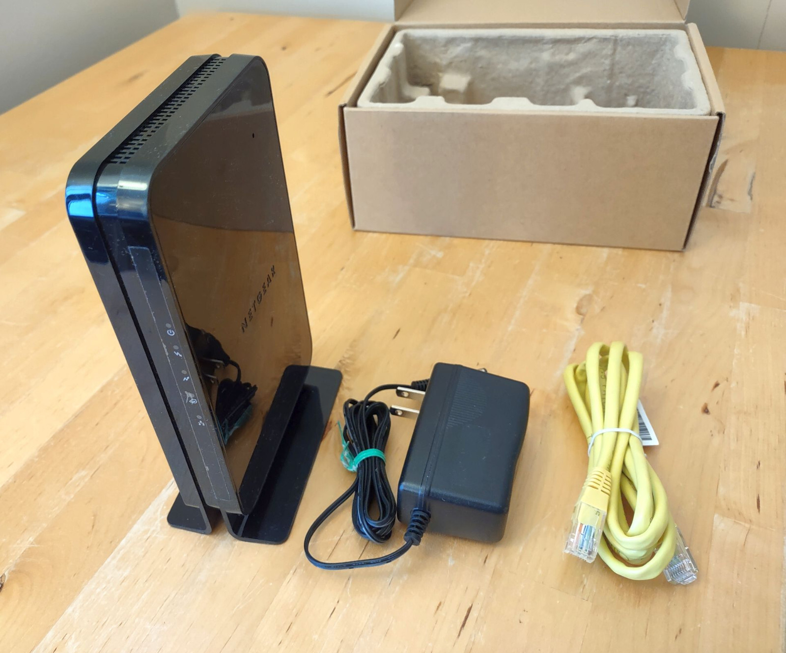 NETGEAR CM500 High Speed Cable Modem DOCSIS 3.0 with Power Adapter and LAN cable