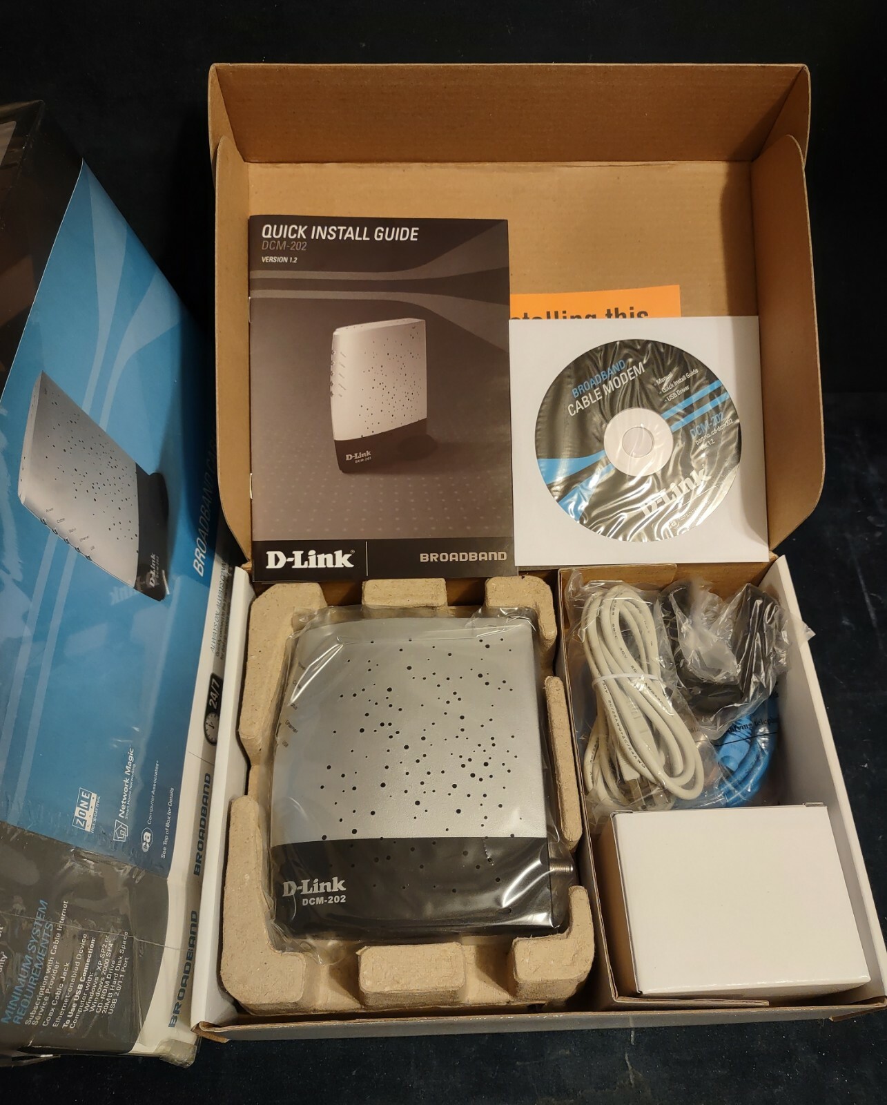 D-Link DCM-202 DOCSIS 2.0 USB Broadband Ethernet Cable Modem New in Box nos