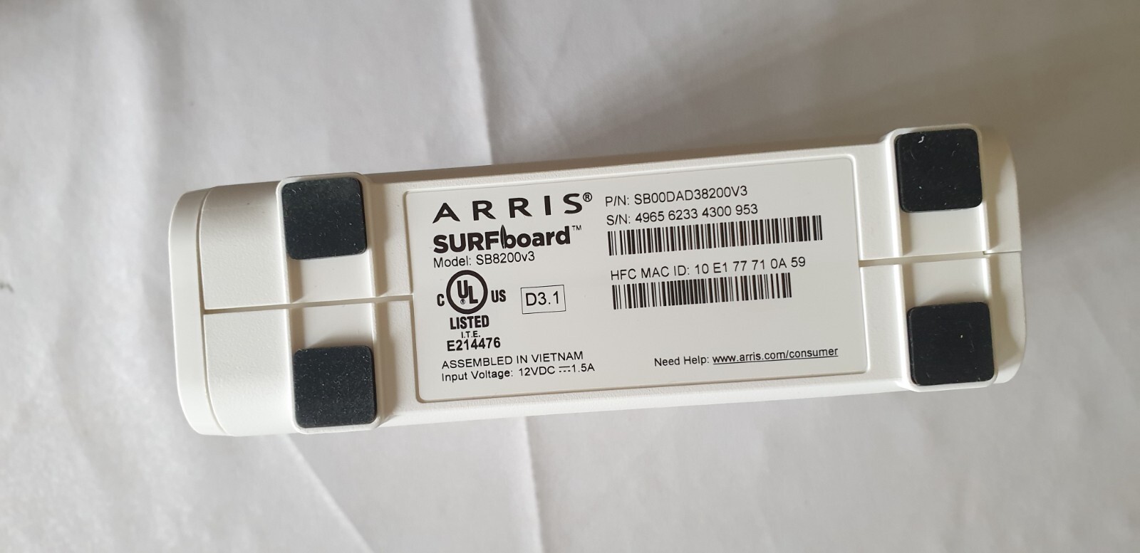 Arris SURFboard SB8200 DOCSIS 3.1 Gigabit (Cable Modem Only) No Charger