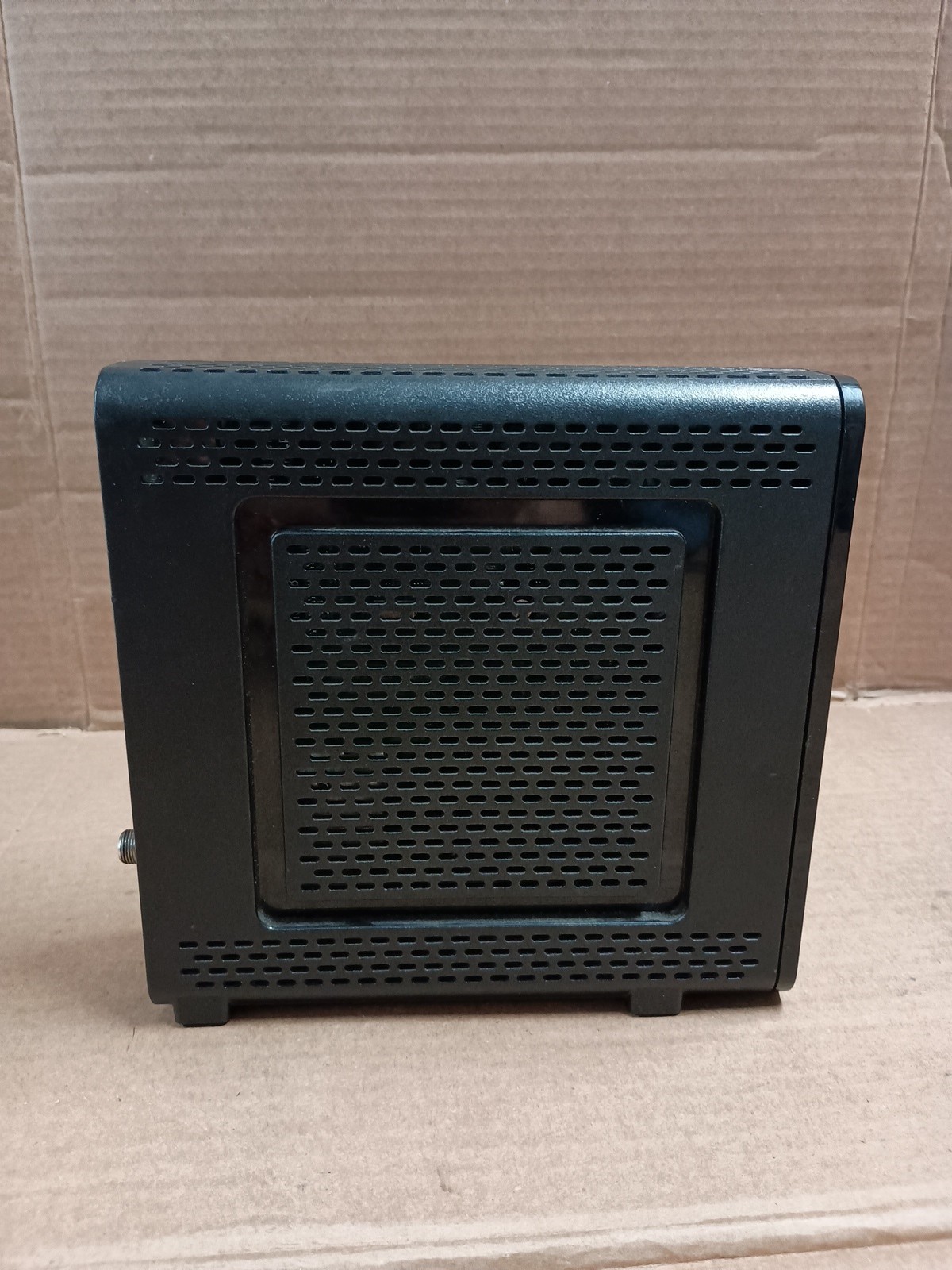Motorola Surfboard SBG6580 16Hz LPF – Modem Router
