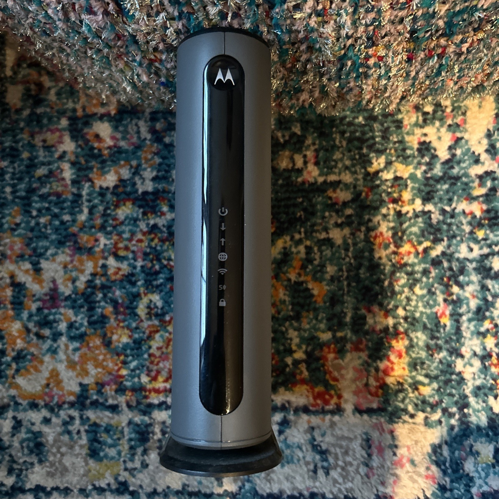 MOTOROLA MG7540 16×4 Cable Modem Plus AC1600 Dual Band Wi-Fi Router