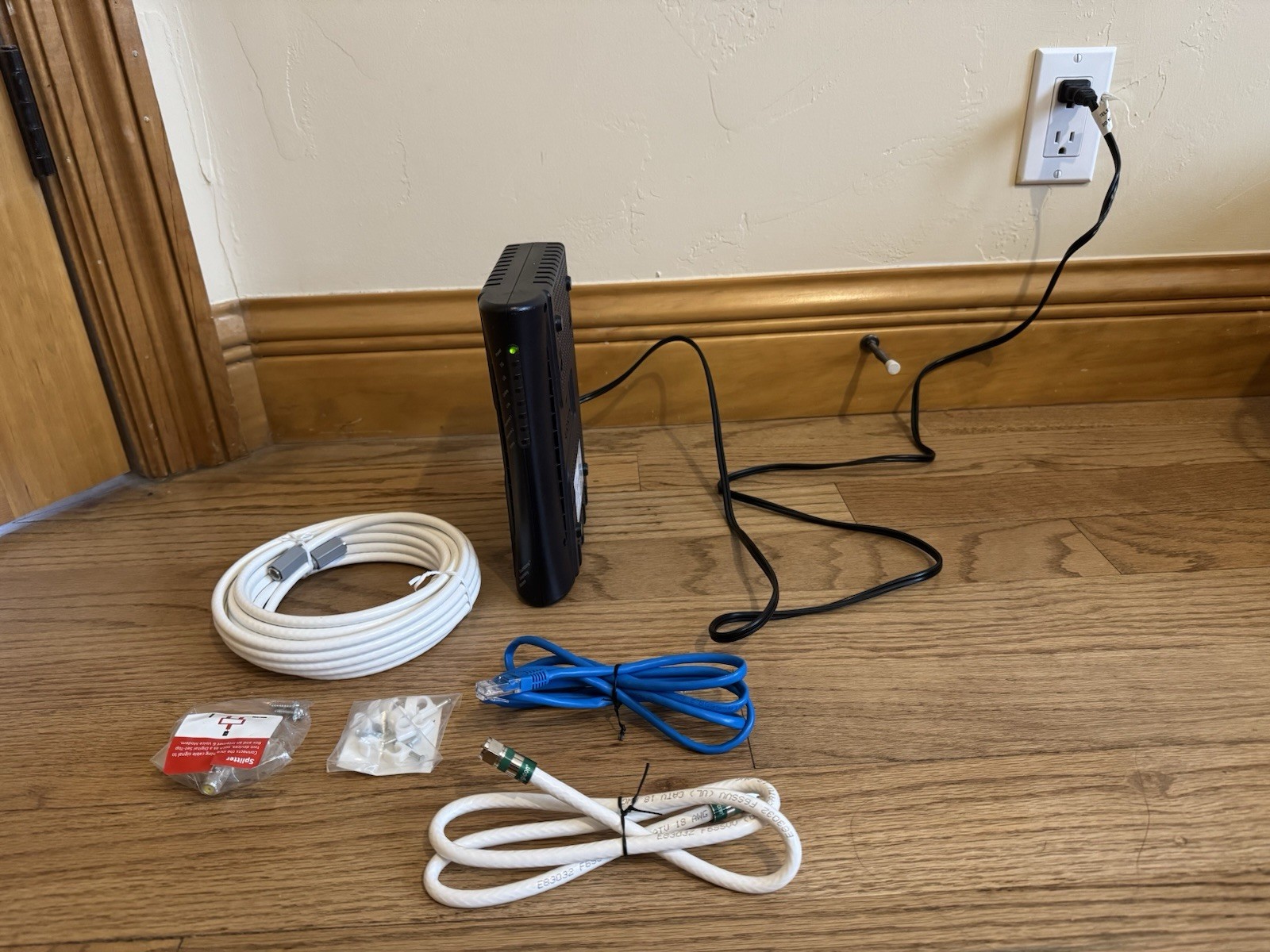 Arris Model TM502G Touchstone Telephony Modem