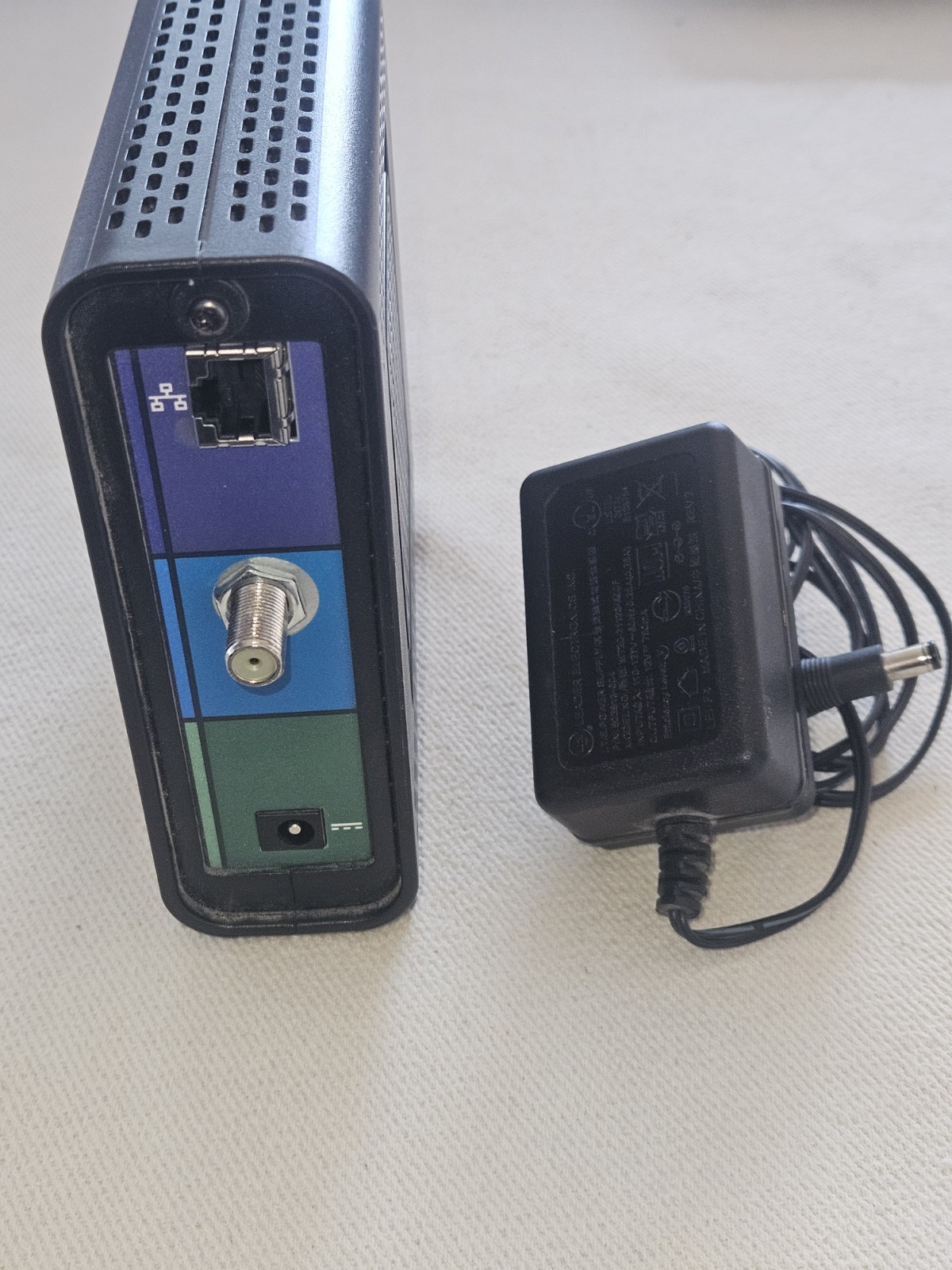 Arris Black Surfboard SBG10 DOCSIS 3.0 AC1600 Dual Band Gateway WiFi Modem