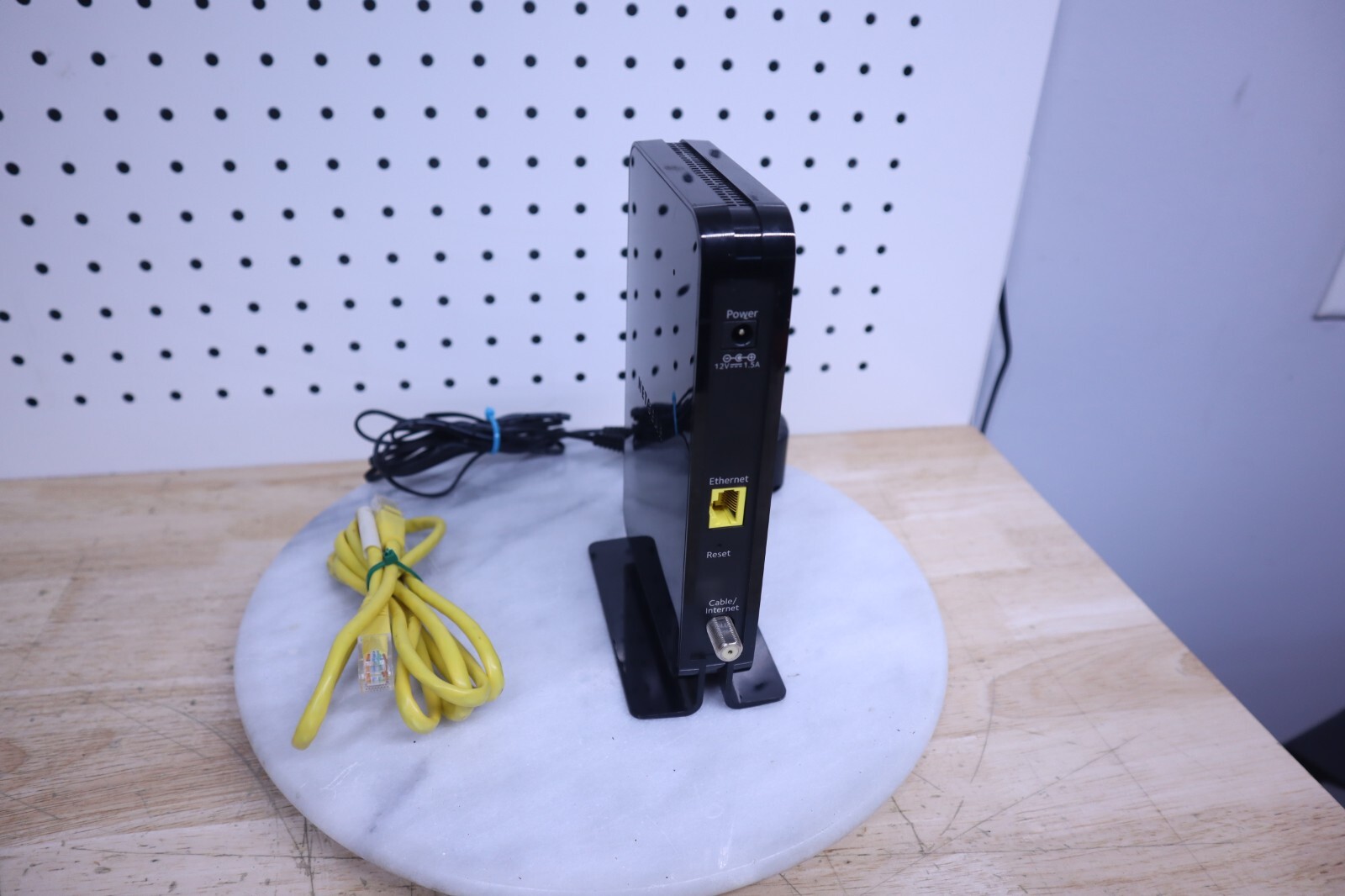 Netgear CM500 16×4 DOCSIS 3.0 680Mbps High Speed Cable Modem TESTED – Black USA