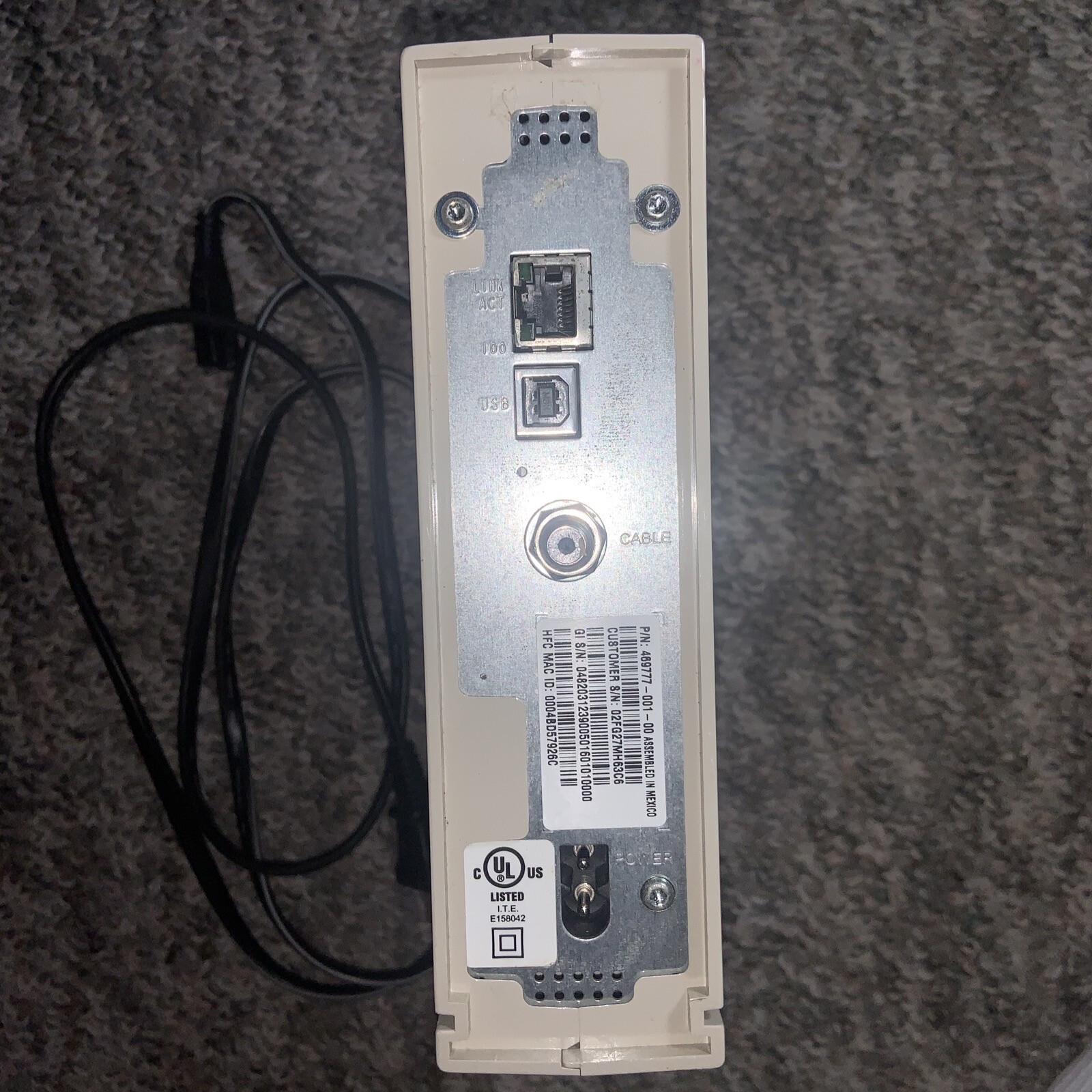 Motorola SURFboard SB4100 (SB4100) 38 Mbps modem With Wire