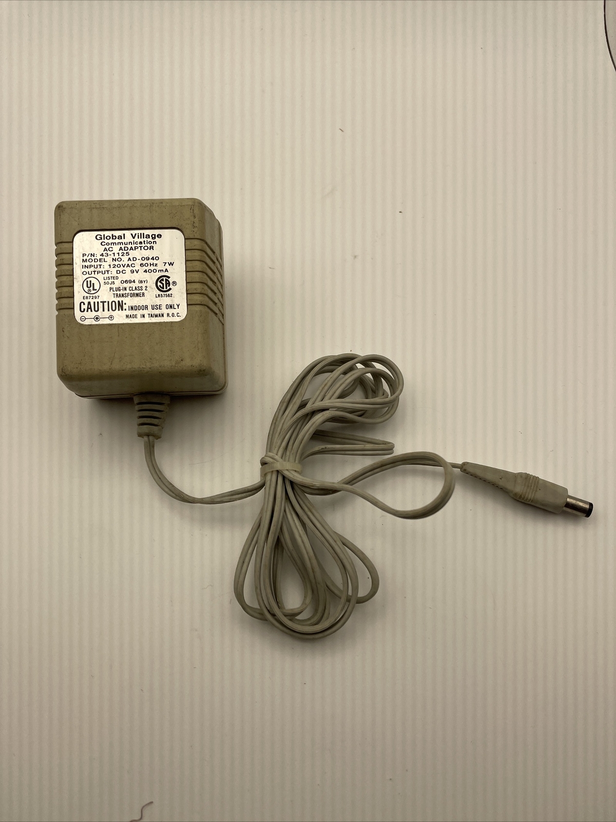 Global Village Communications AC Adapter 120VAC 60Hz DC 9V 400mA (AD-0940)