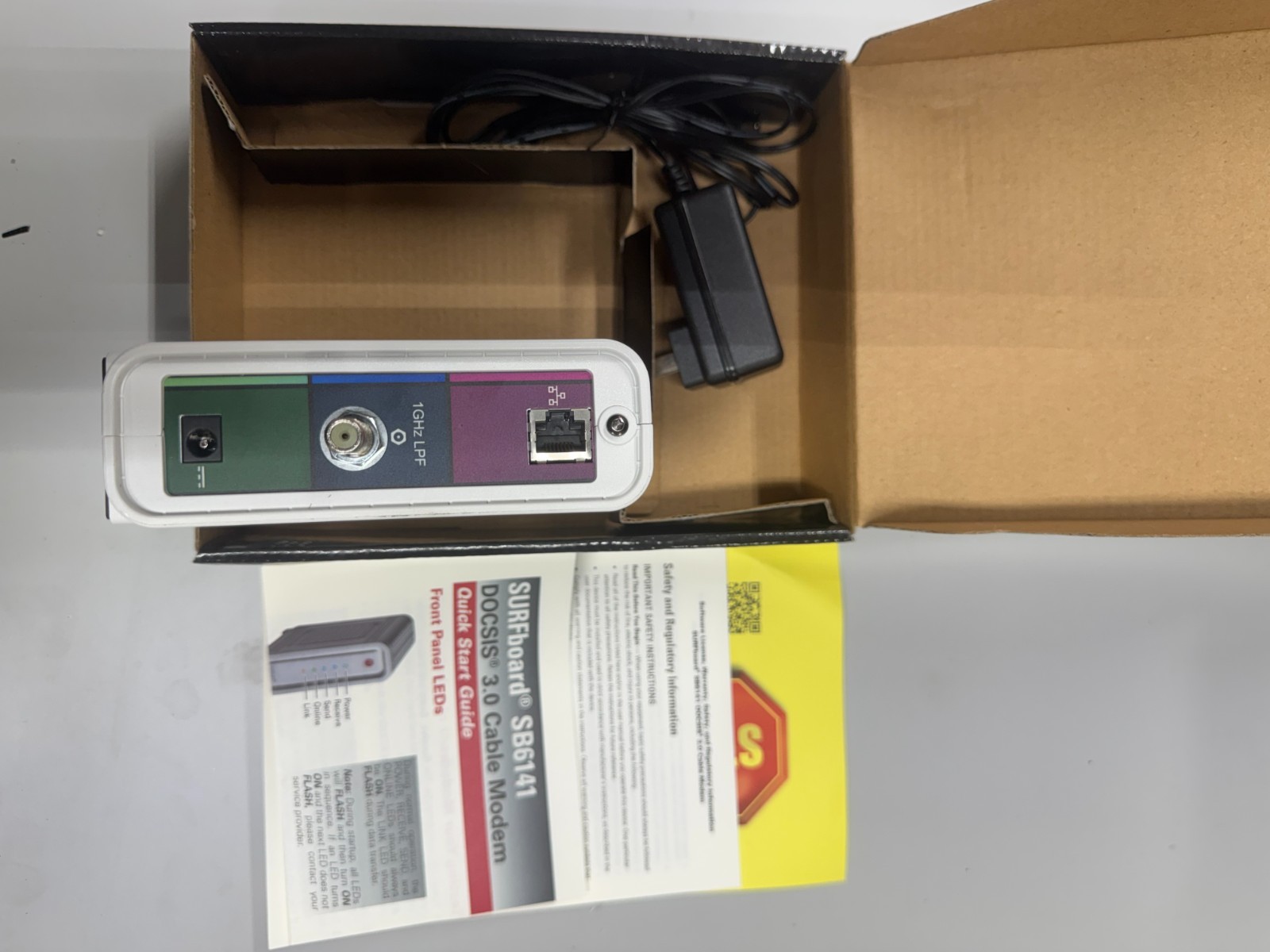 Arris Motorola SURFboard surf board SB6141 Cable Modem