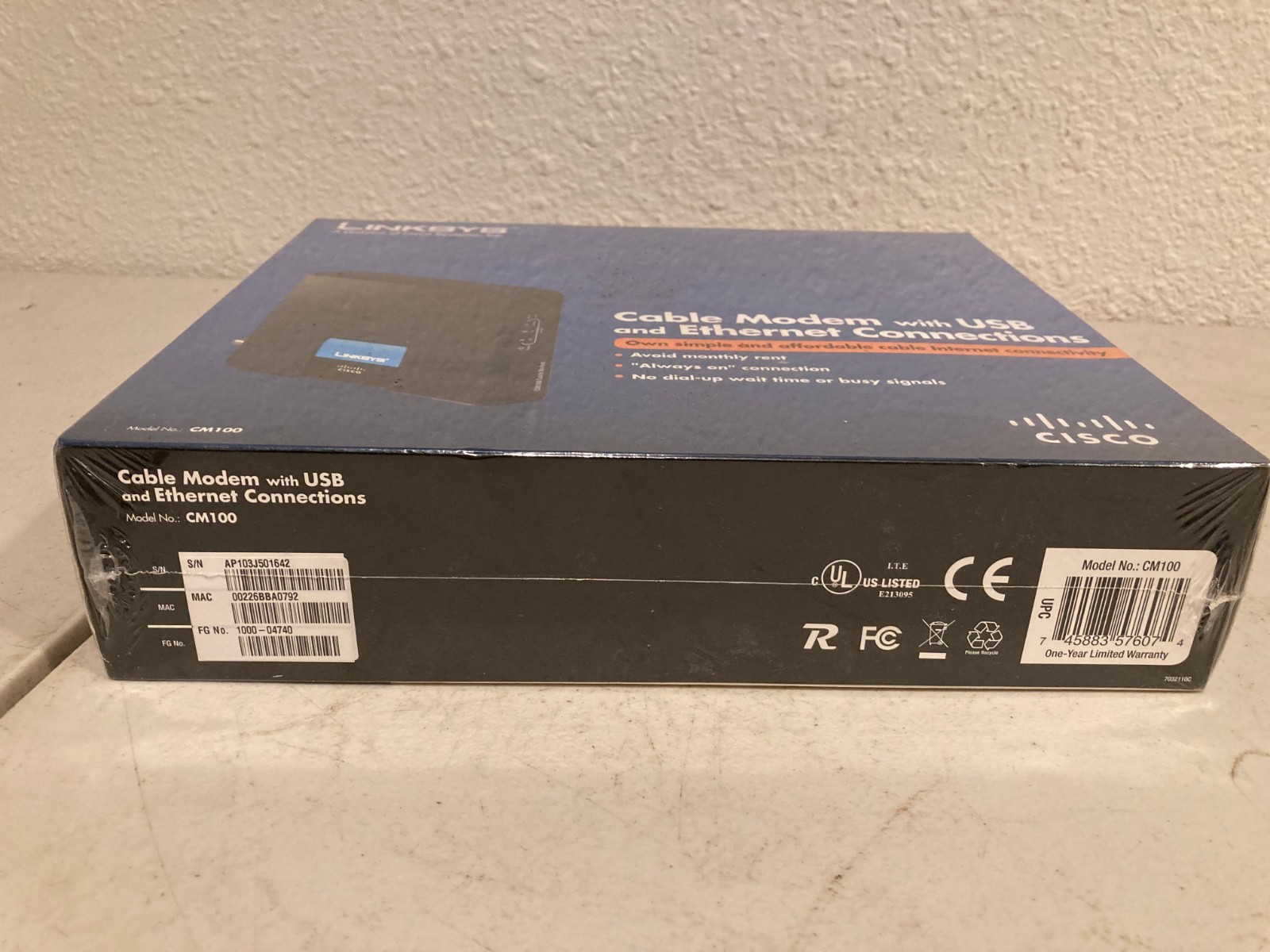 Linksys Cisco CM100 (CM100-RM) Cable Modem with USB & Ethernet Connections