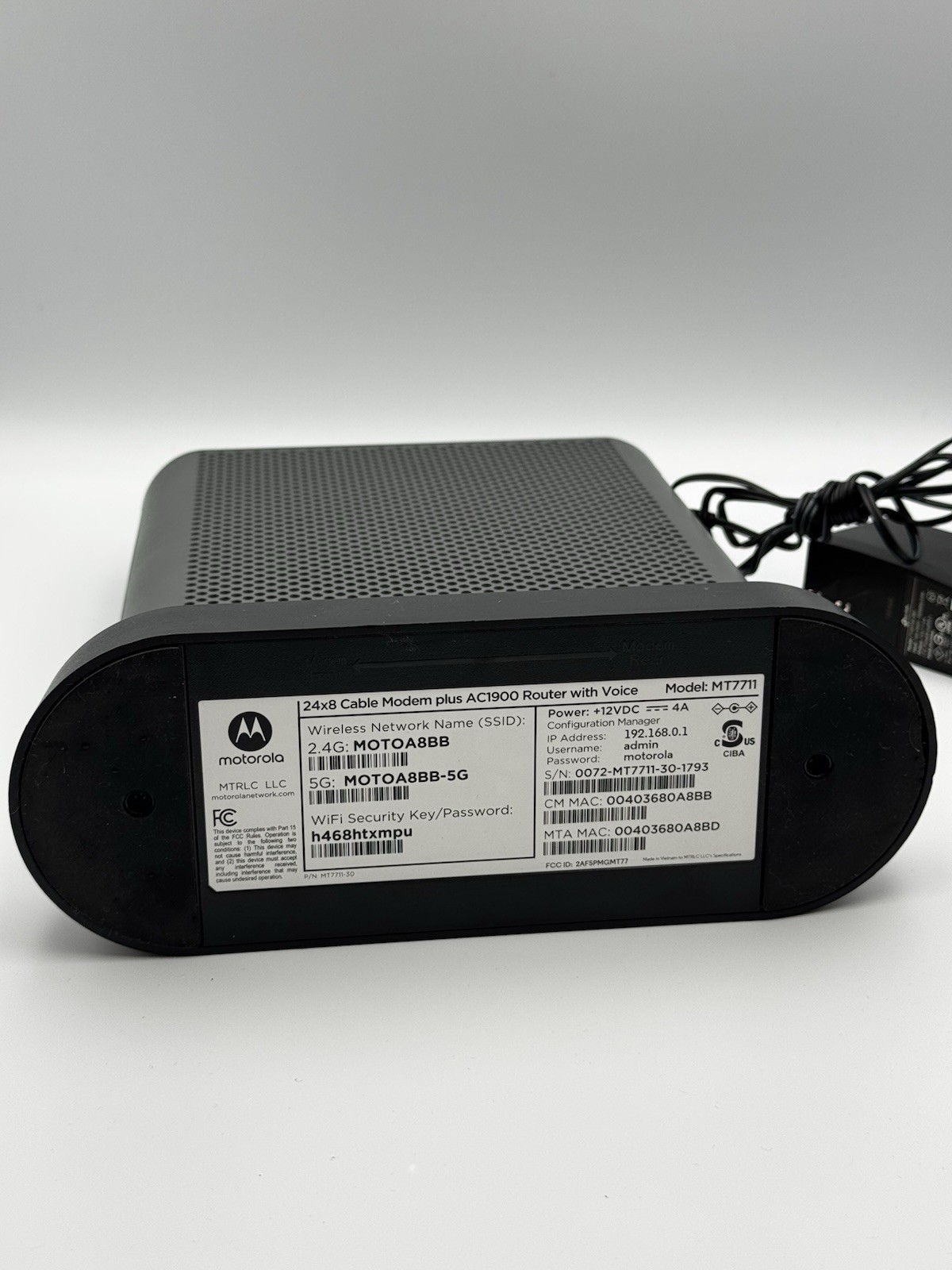 Motorola 24×8 Cable Modem + AC1900 WiFi Router + 2 Phone Line for XfinityMT7711.