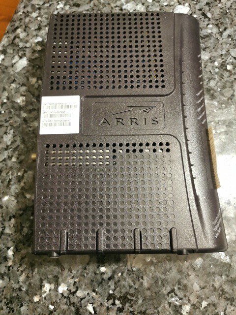 Arris TM604G TM04AHDG6 Ethernet Internet Telephone 4 Port, No Power Cord