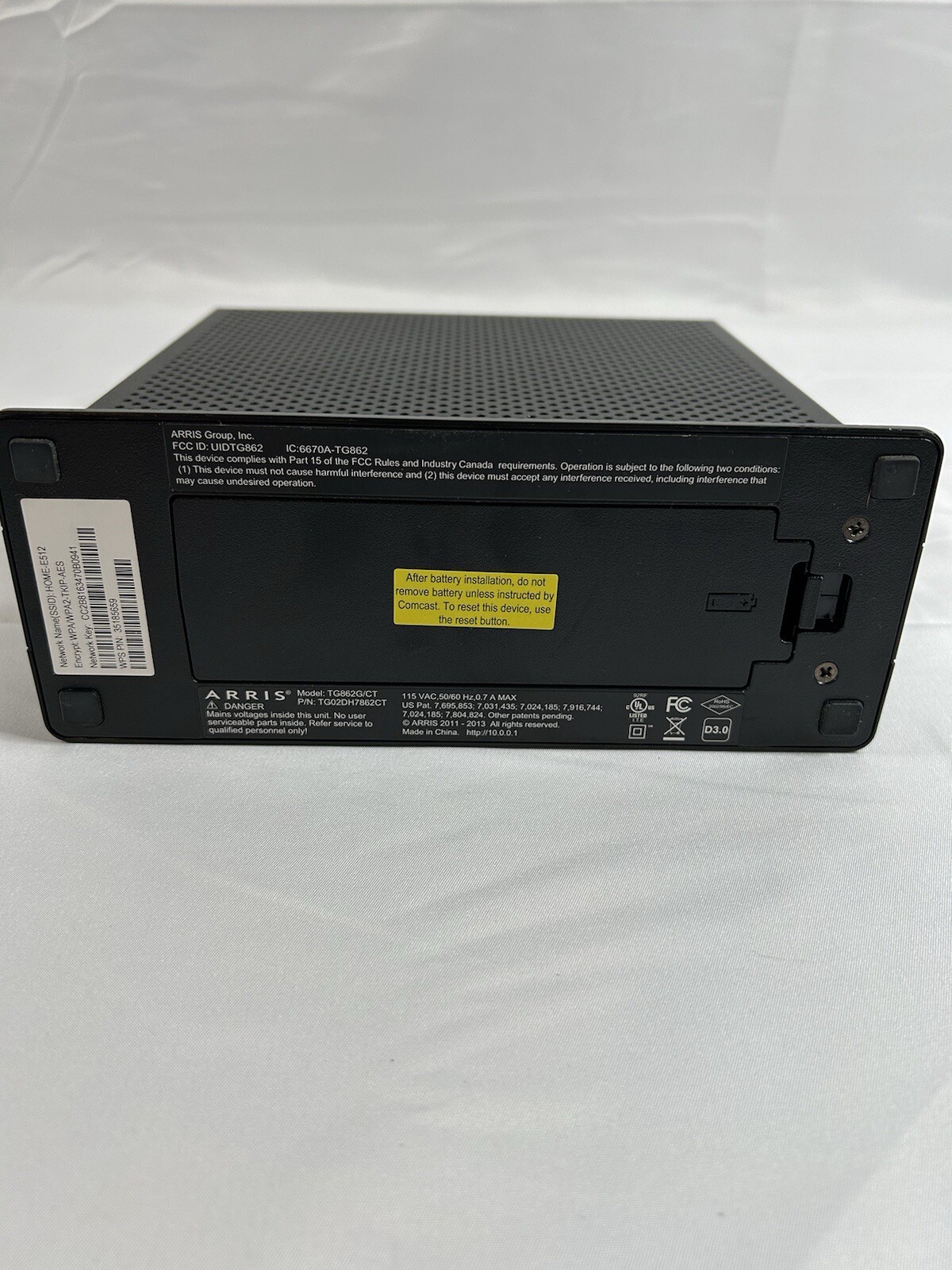 ARRIS TG862G/CT Xfinity Gateway Modem Router – Untested, No Power Cord