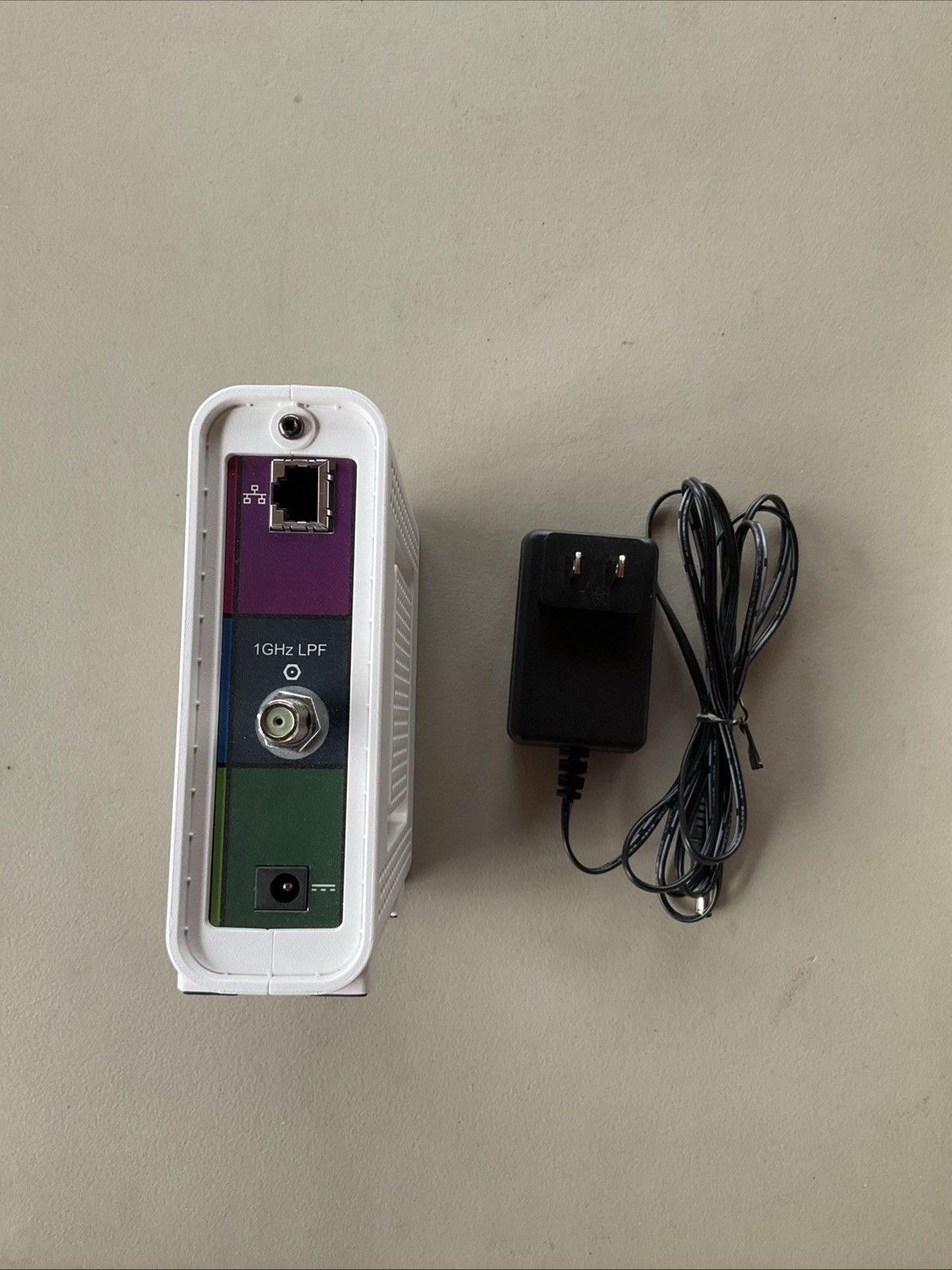 Motorola Arris SURFboard Modem 400 Series SB6141 343 Mbps DOCSIS 3.0 Ethernet