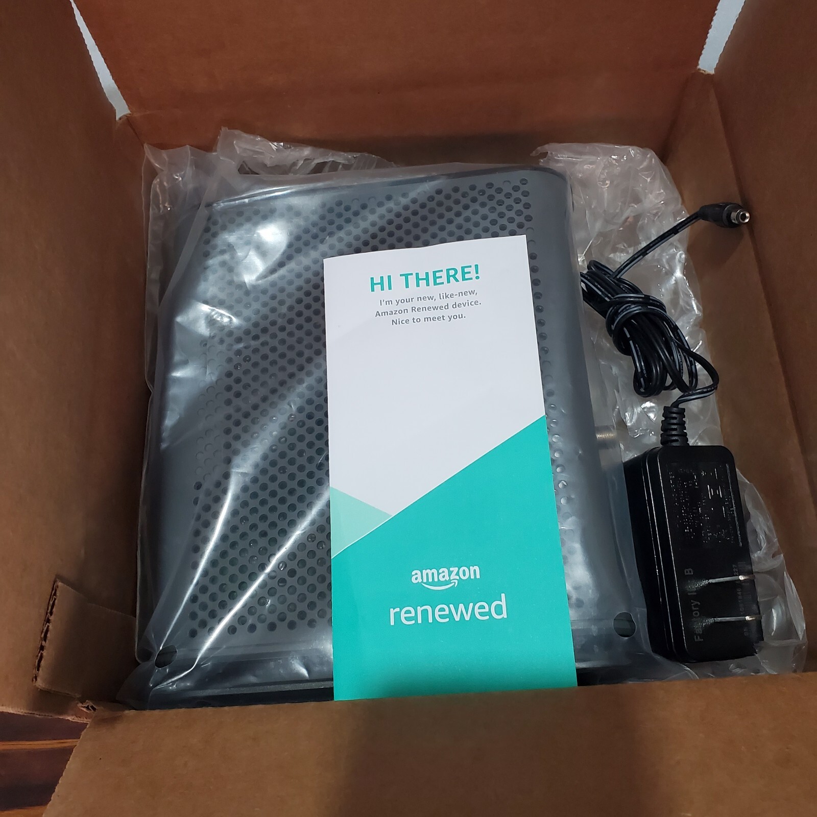 Motorola MB8600 DOCSIS 3.1 Cable Modem Xfinity Spectrum Cox Gigabit Renewed