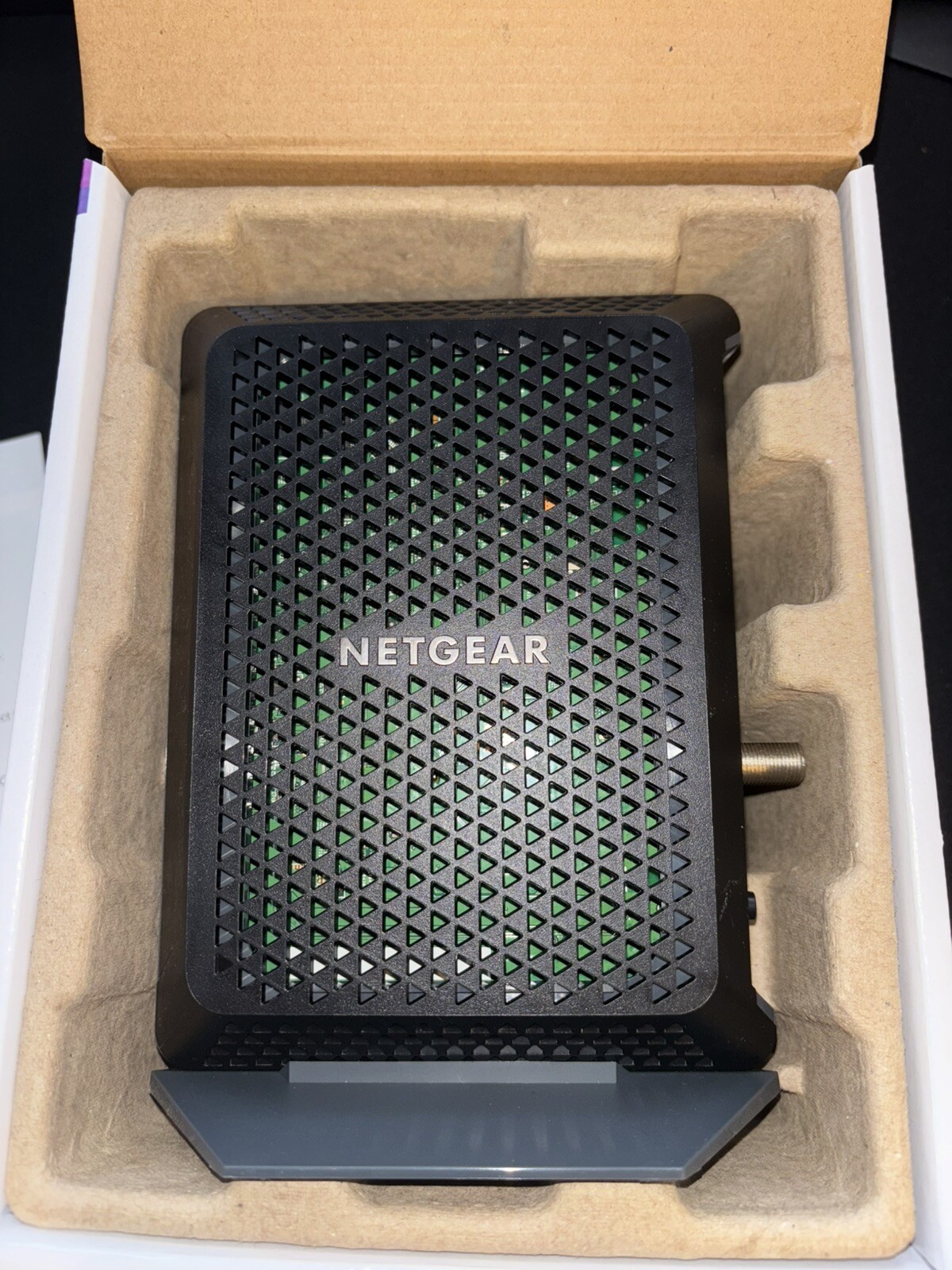 NETGEAR CM700 DOCSIS 3.0 Up To 1.4Gbps Cable Modem (CM700-100NAS)