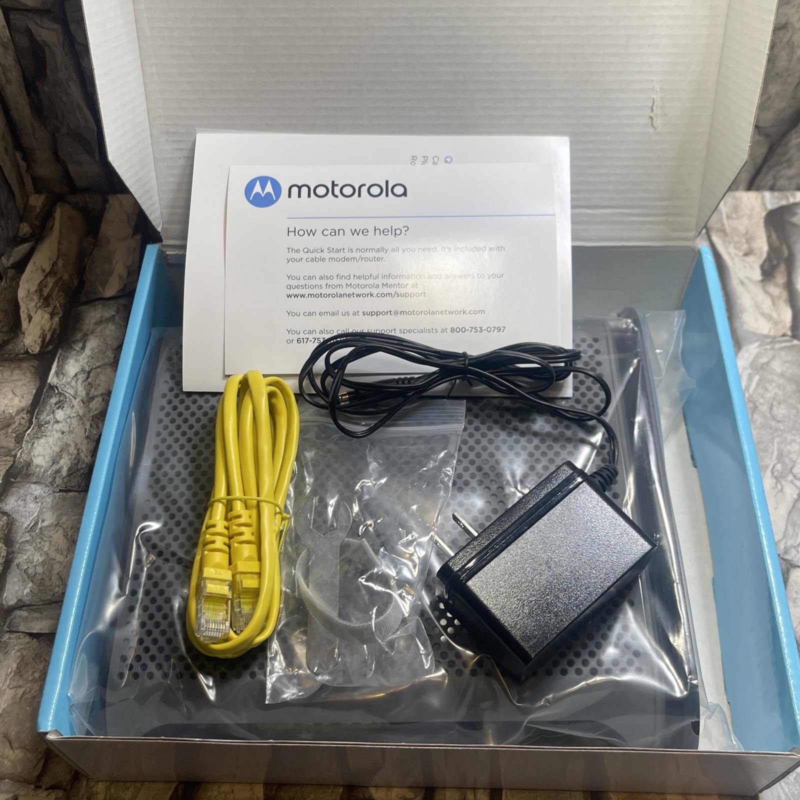 Motorola MG7540 16×4 DOCSIS 3.0 Cable Modem Plus AC1600 WiFi Router New Open Box