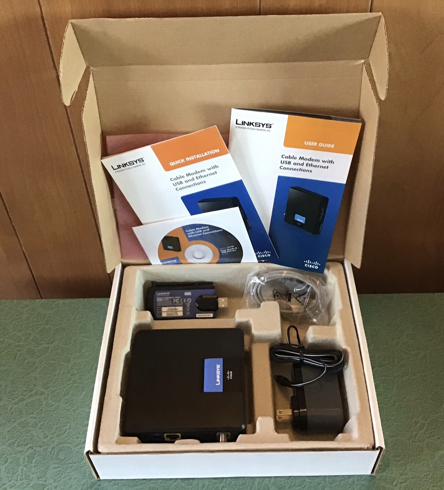 NOS NEW Cisco Linksys CM100 Cable Modem With USB & Ethernet Home Office Internet