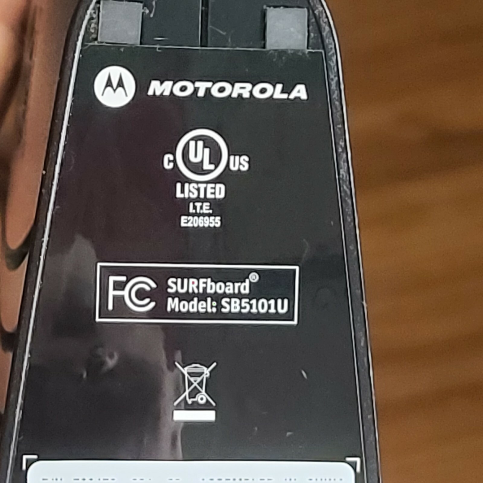 Motorola Cable Modem SURFboard SB5101U (567005-005-00) 38.91 Mbps NO POWER CORD