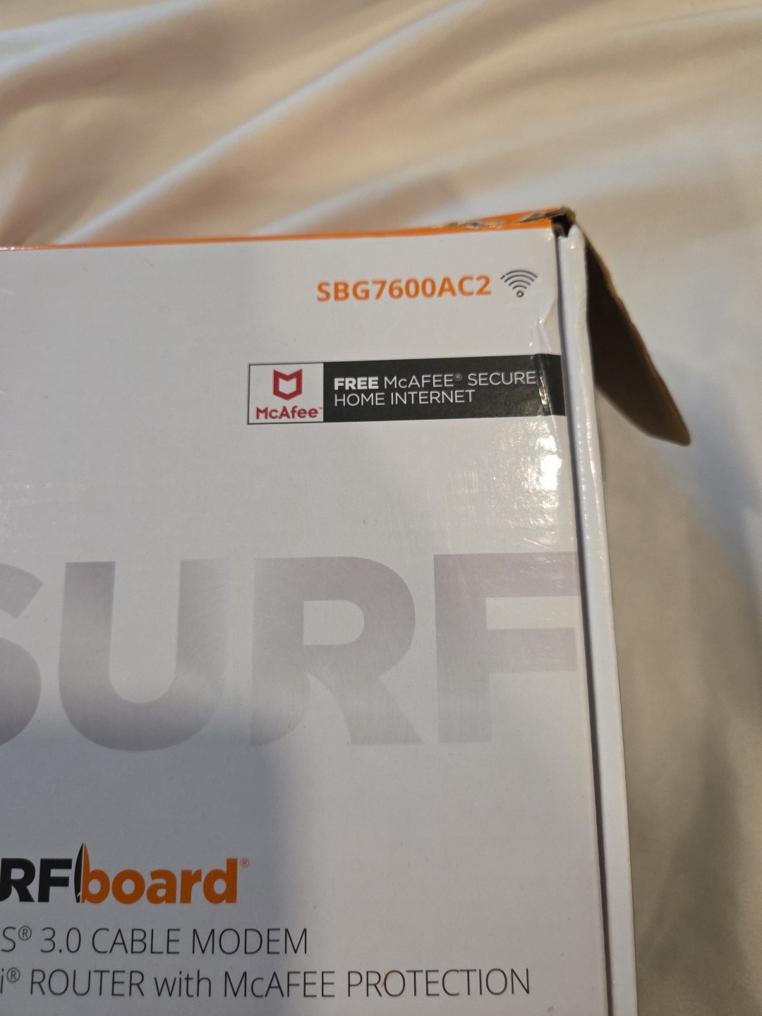 ARRIS AC2350 SURFboard Dual-band DOCSIS 3.0 Cable Modem – Black