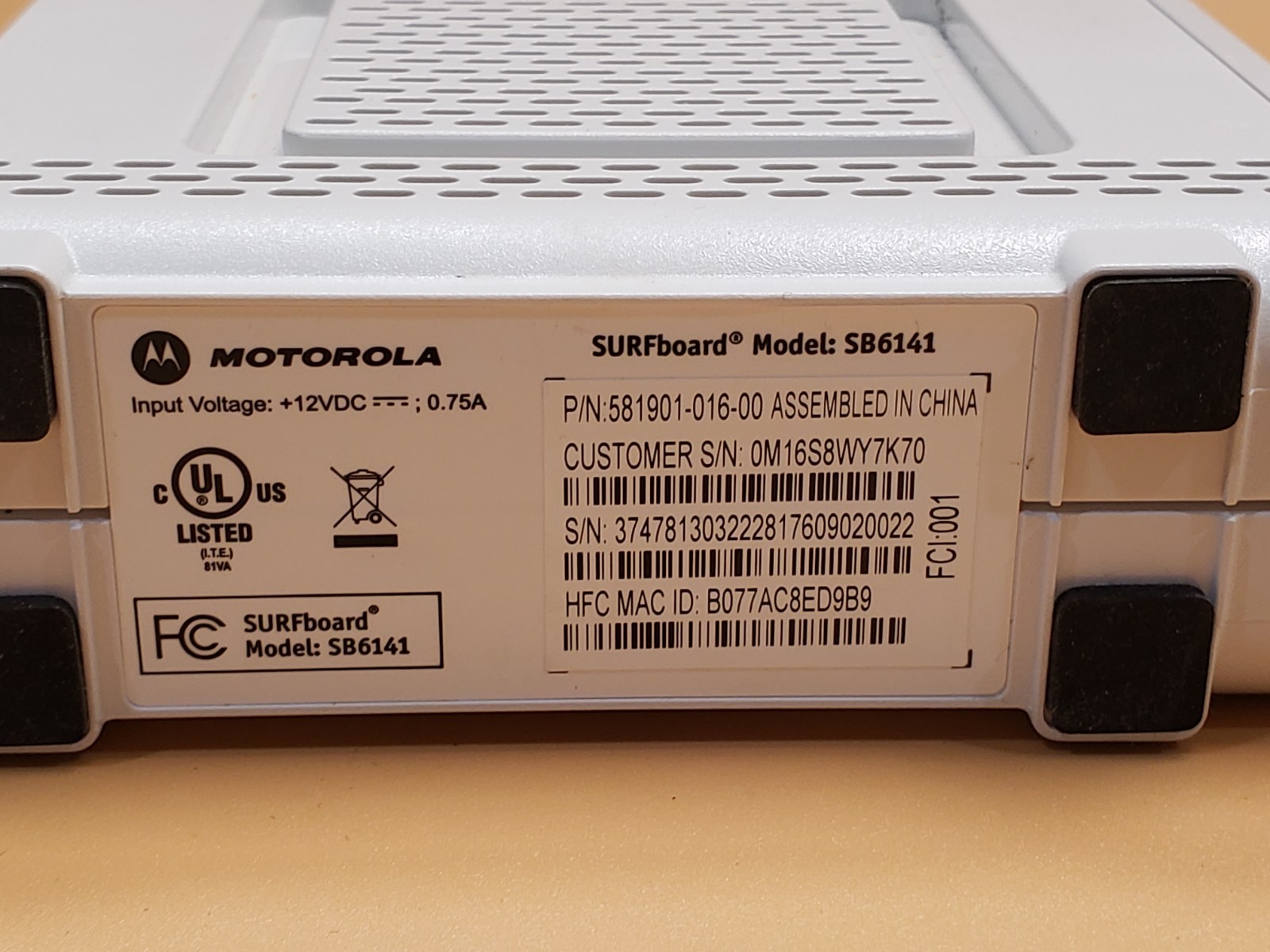Motorola Arris SB6141 Wired Surfboard 8×4 Docsis 3.0 High Spd Cable Modem READ